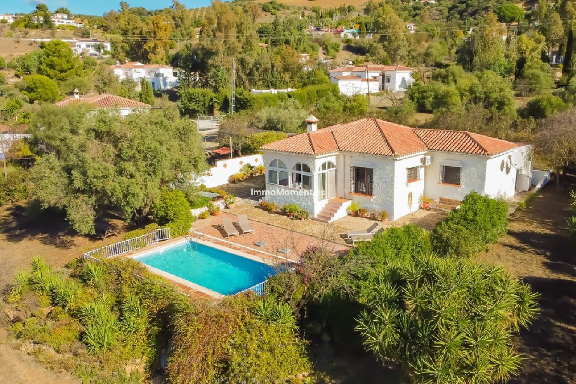 Bestaande woning - Vrijstaande villa - Binnenland  - Almogía