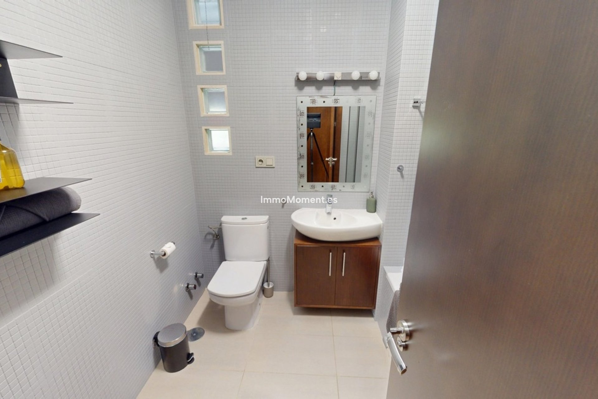 Bestaande woning - Vrijstaande villa - Binnenland  - Alora