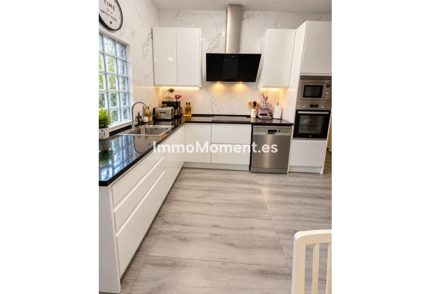 Bestaande woning - Vrijstaande villa - Binnenland  - Cártama Centro