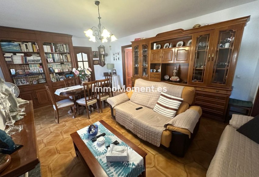 Bestaande woning - Vrijstaande villa - Binnenland  - Churriana