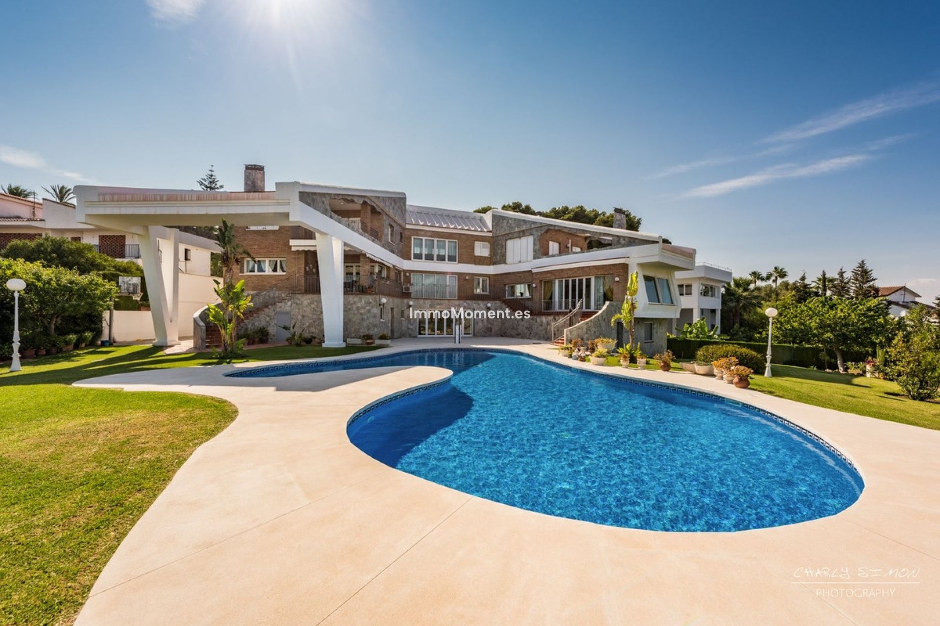 Bestaande woning - Vrijstaande villa - Binnenland  - Churriana