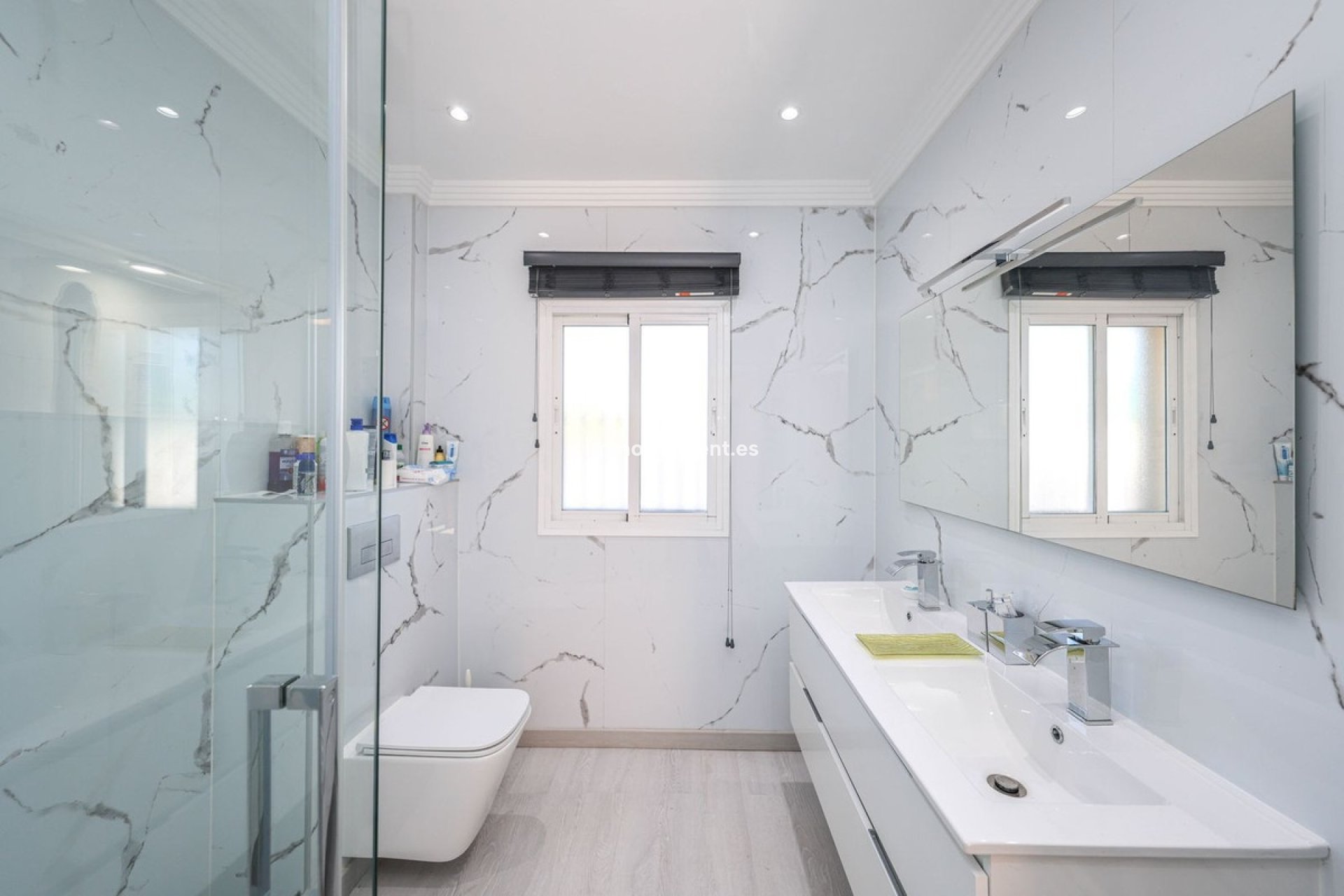 Bestaande woning - Vrijstaande villa - Binnenland  - Coín