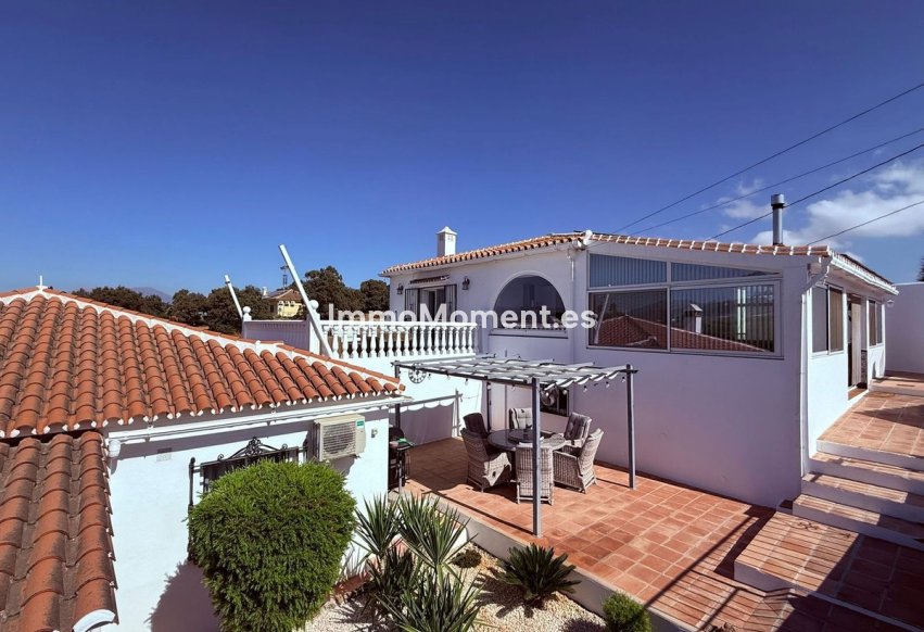 Bestaande woning - Vrijstaande villa - Binnenland  - Coín