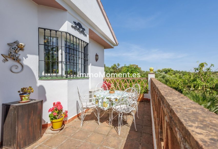 Bestaande woning - Vrijstaande villa - Binnenland  - Coín