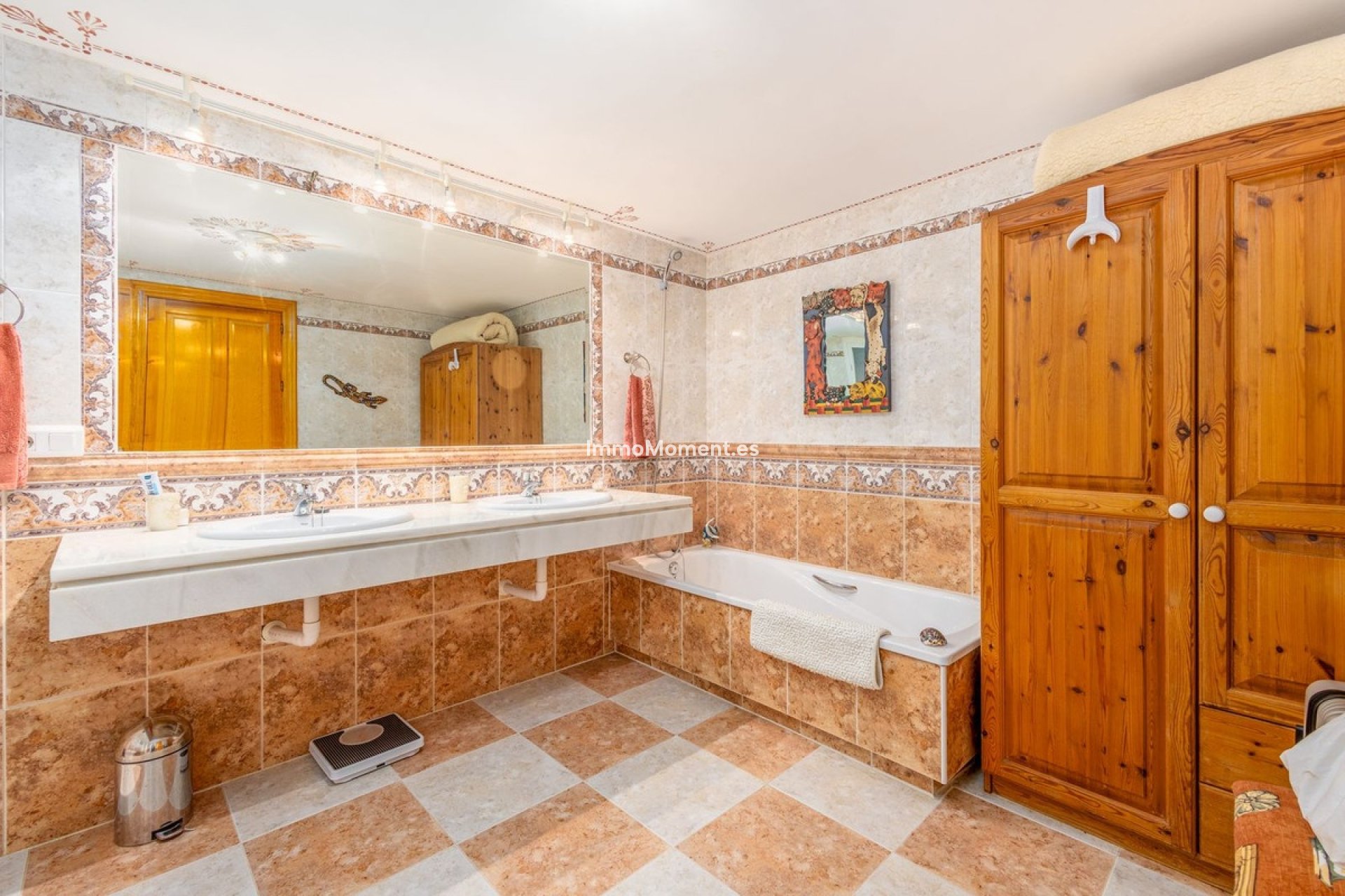 Bestaande woning - Vrijstaande villa - Binnenland  - Coín