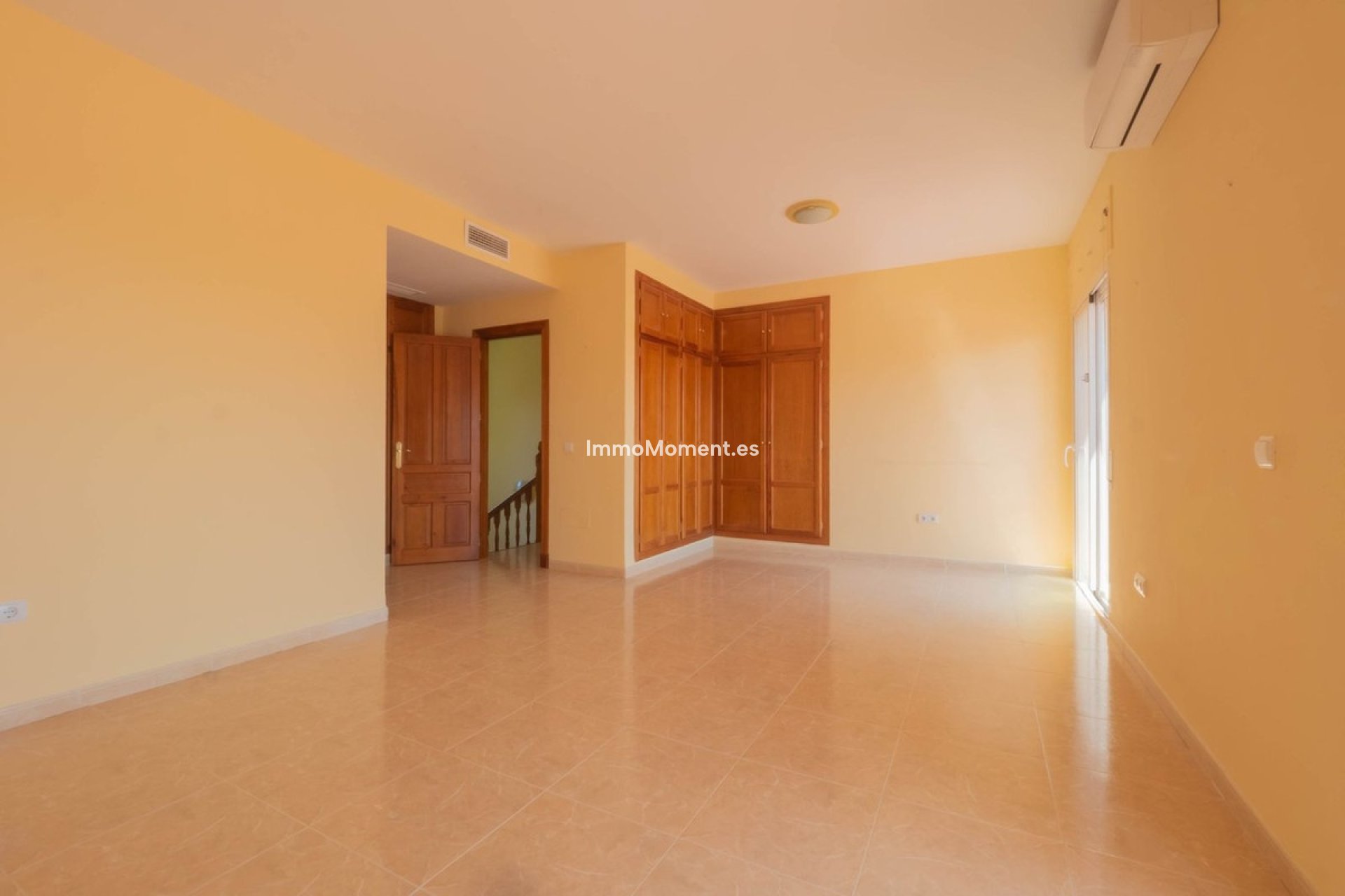Bestaande woning - Vrijstaande villa - Binnenland  - Coín