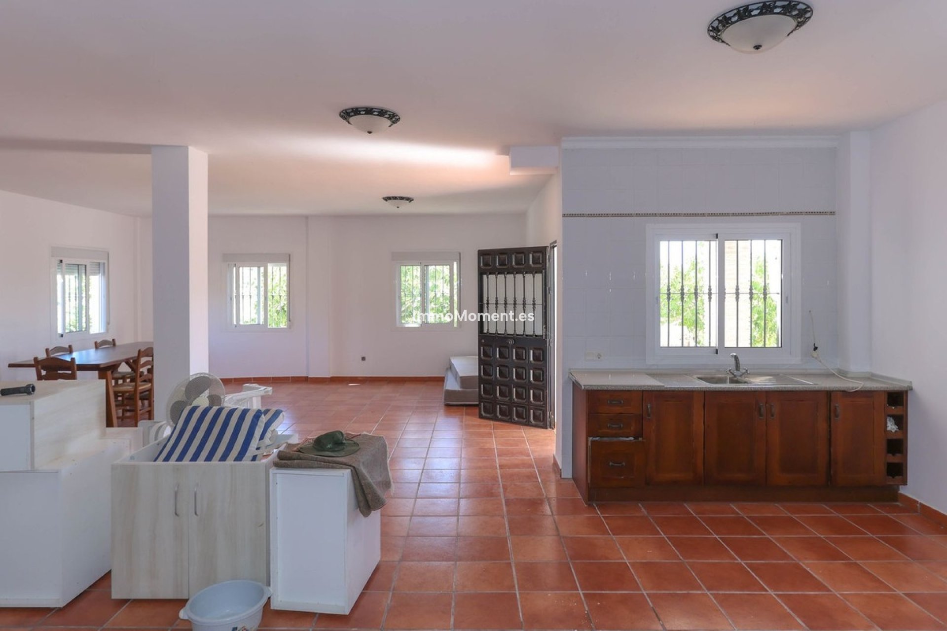 Bestaande woning - Vrijstaande villa - Binnenland  - Guaro