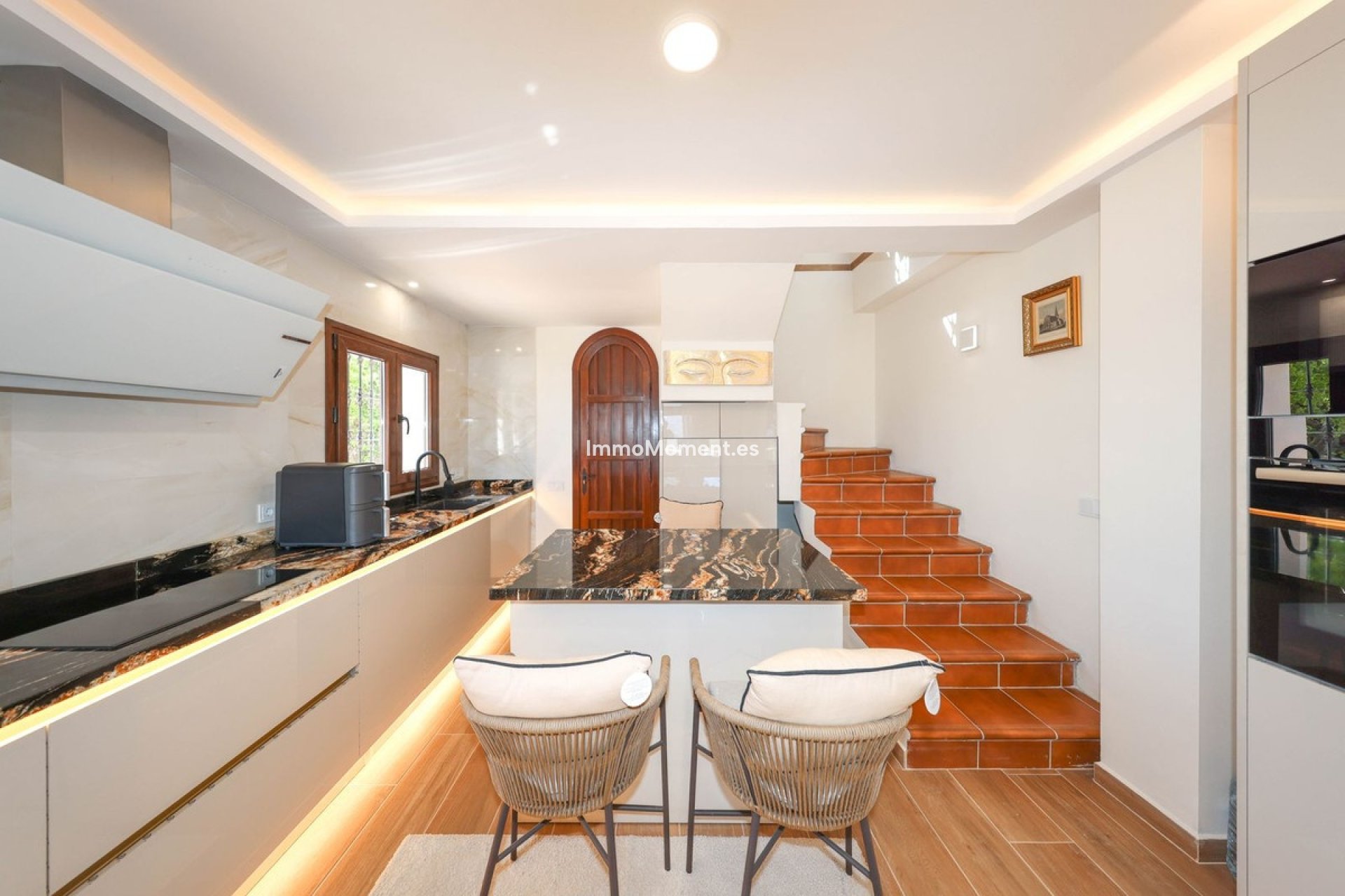 Bestaande woning - Vrijstaande villa - Binnenland  - Guaro
