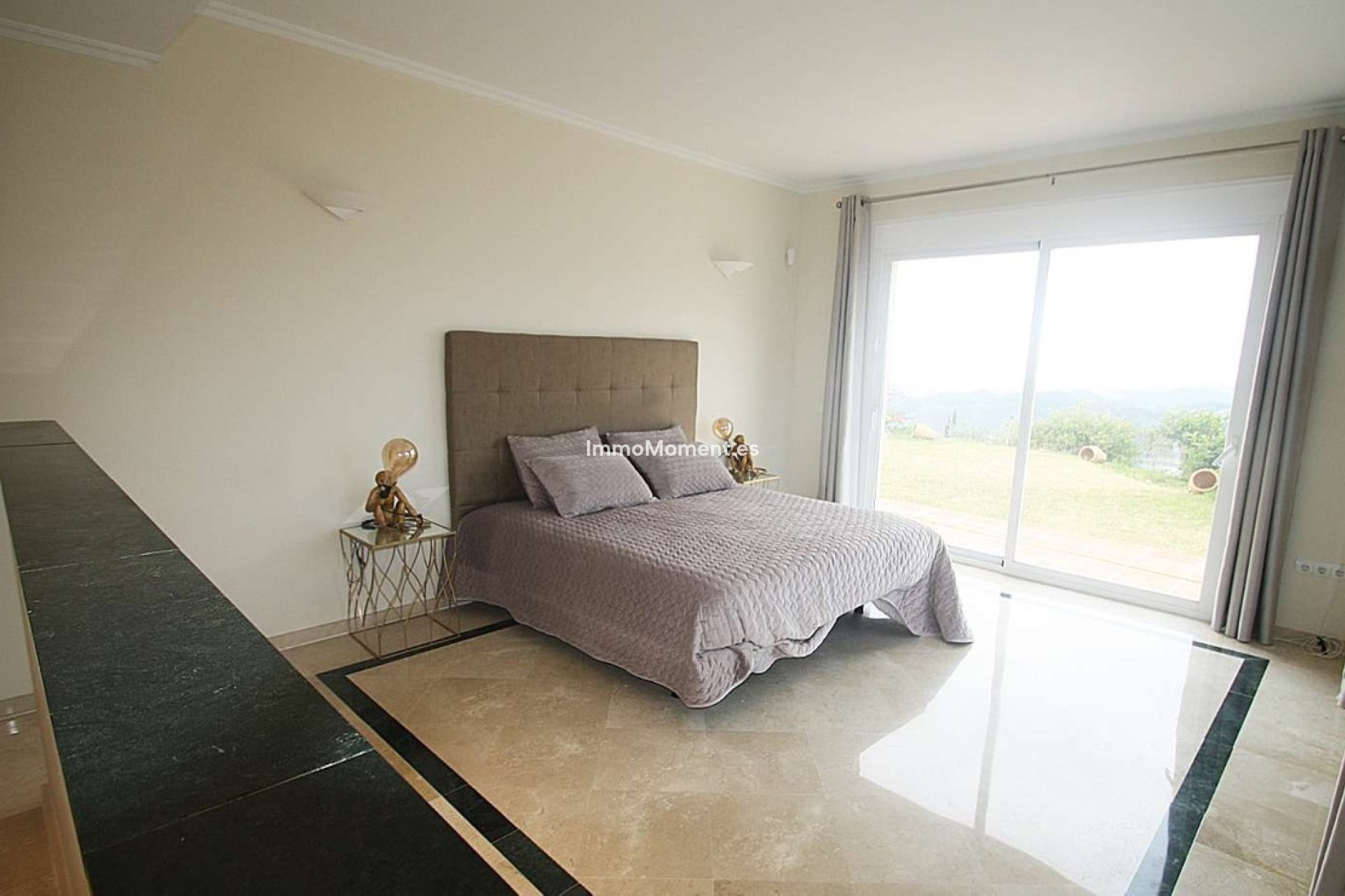 Bestaande woning - Vrijstaande villa - Binnenland  - Istán