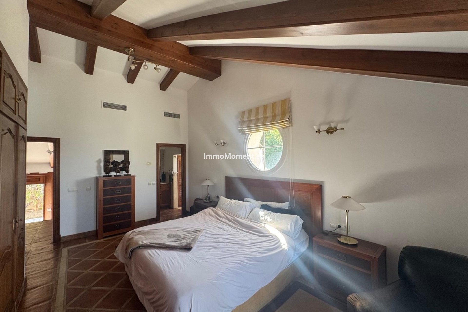 Bestaande woning - Vrijstaande villa - Binnenland  - Istán
