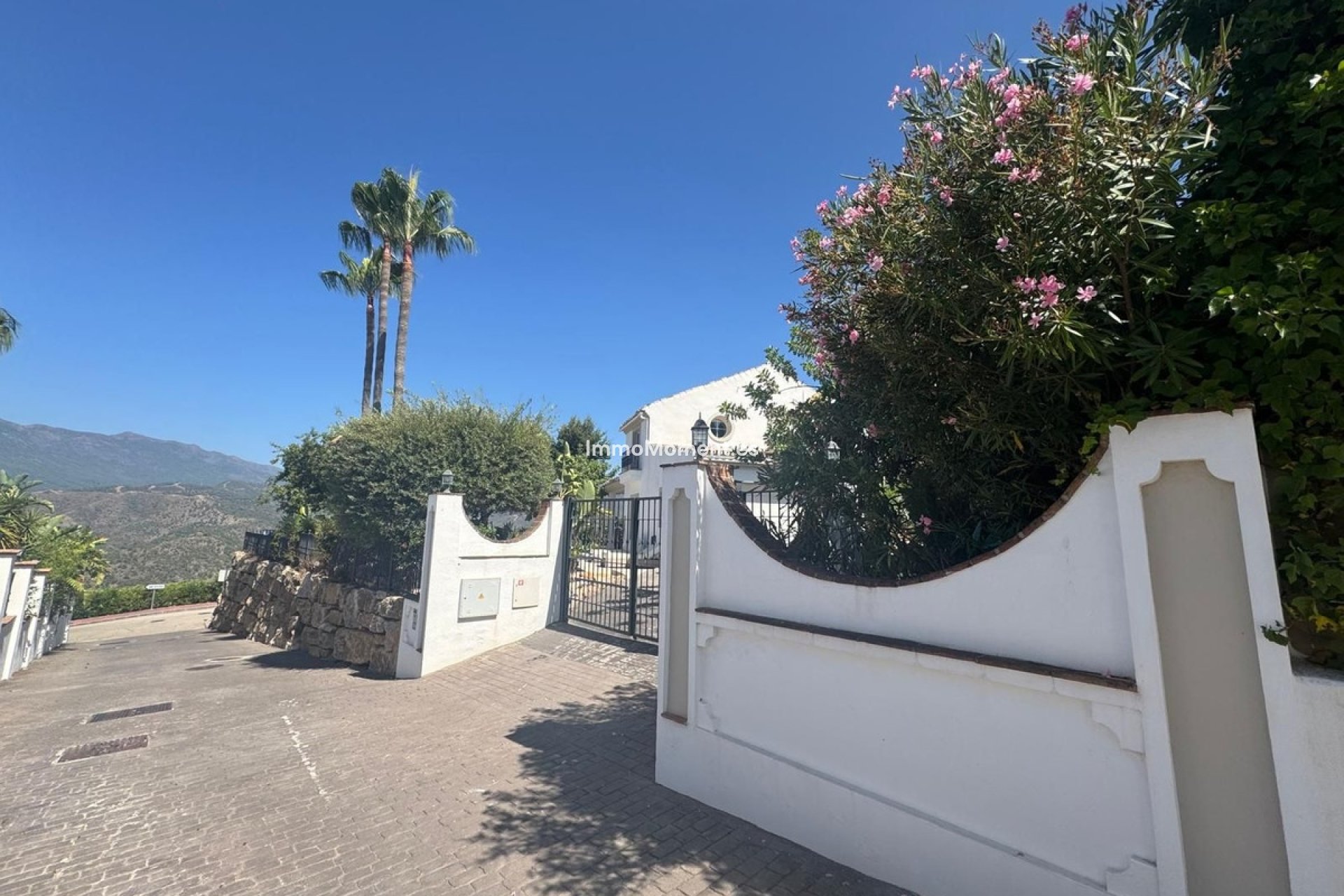 Bestaande woning - Vrijstaande villa - Binnenland  - Istán