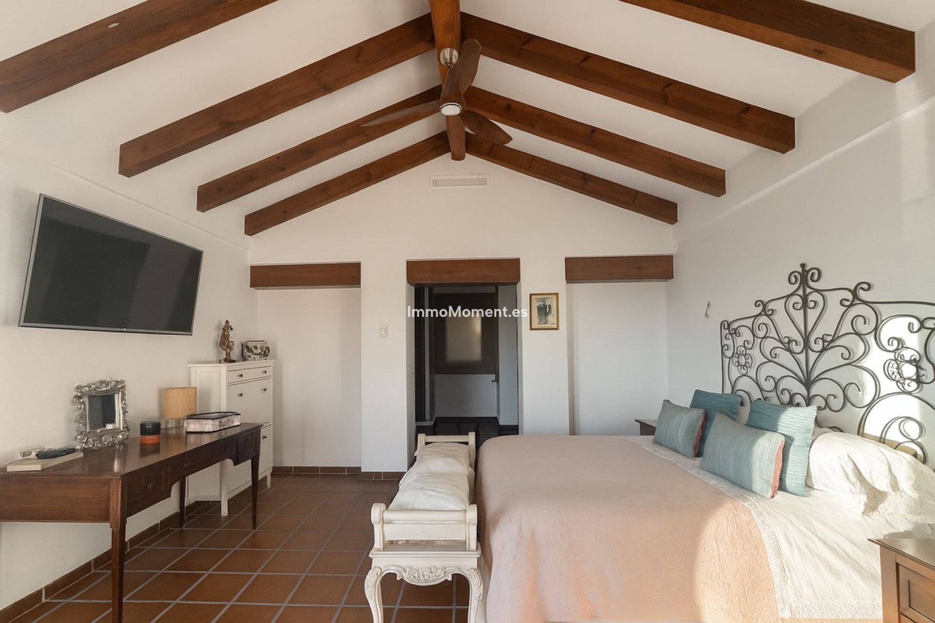 Bestaande woning - Vrijstaande villa - Binnenland  - Istán