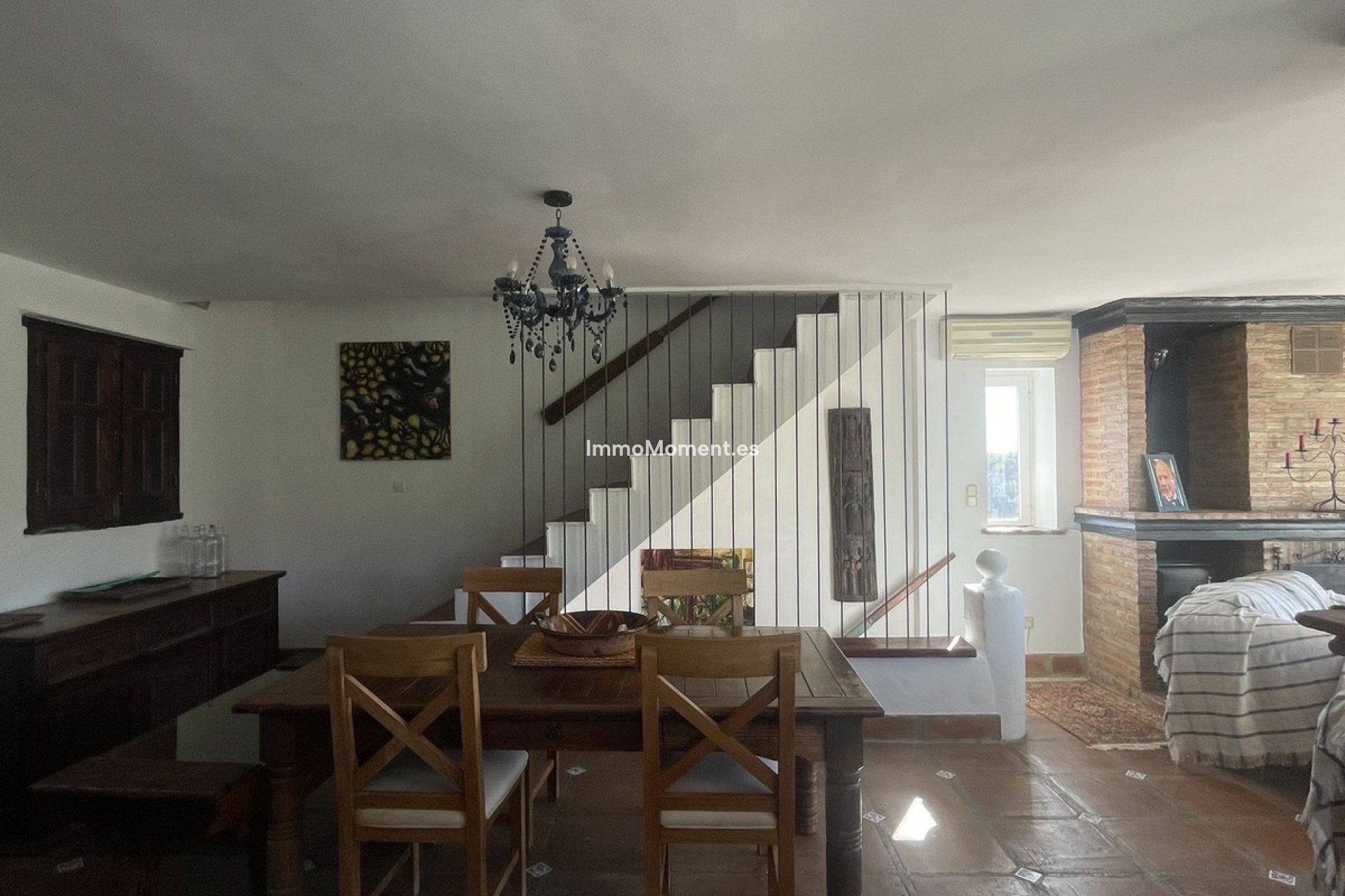 Bestaande woning - Vrijstaande villa - Binnenland  - Istán