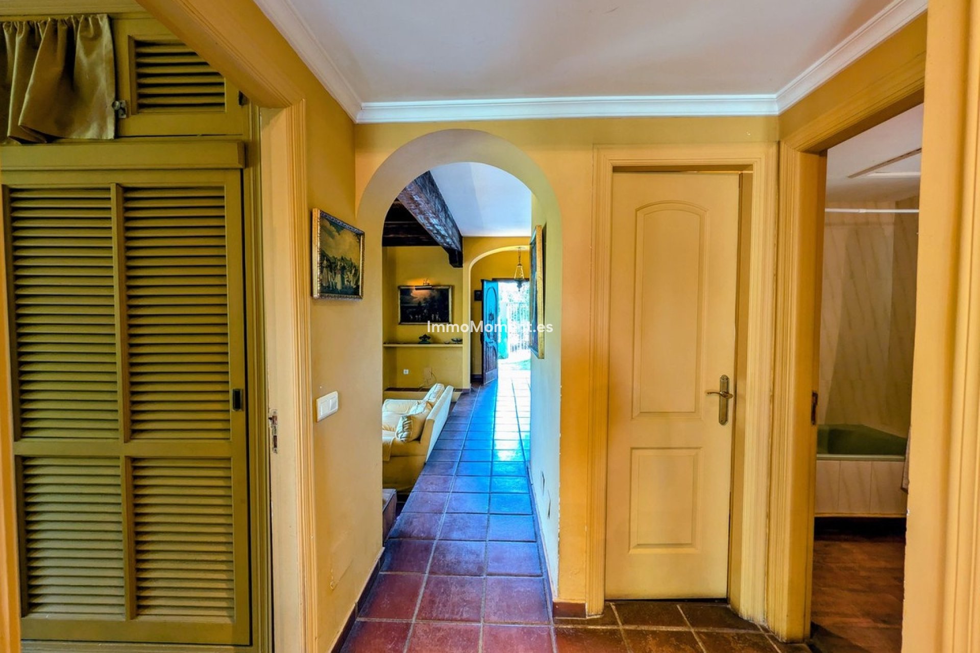 Bestaande woning - Vrijstaande villa - Binnenland  - Monda