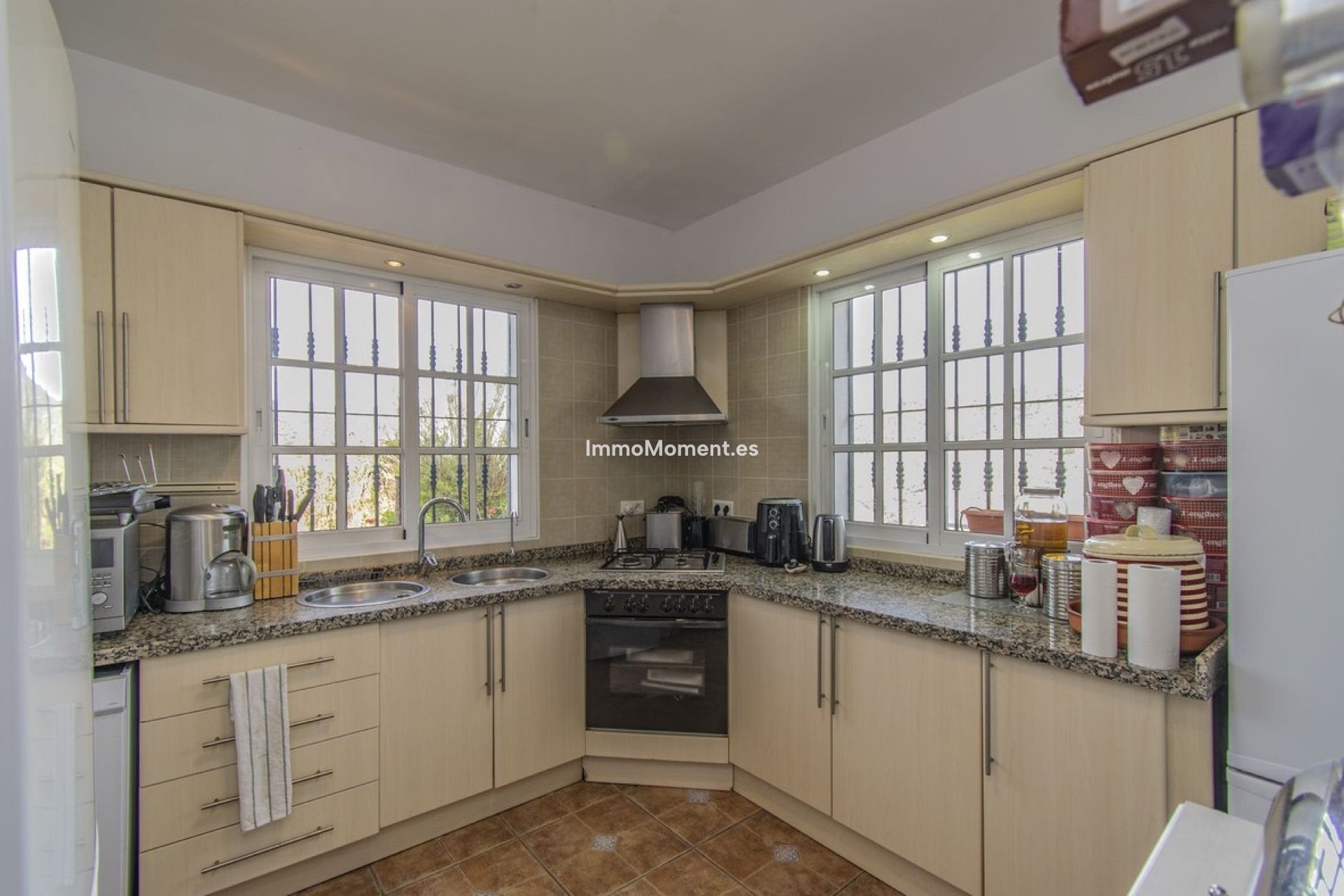 Bestaande woning - Vrijstaande villa - Binnenland  - Monda