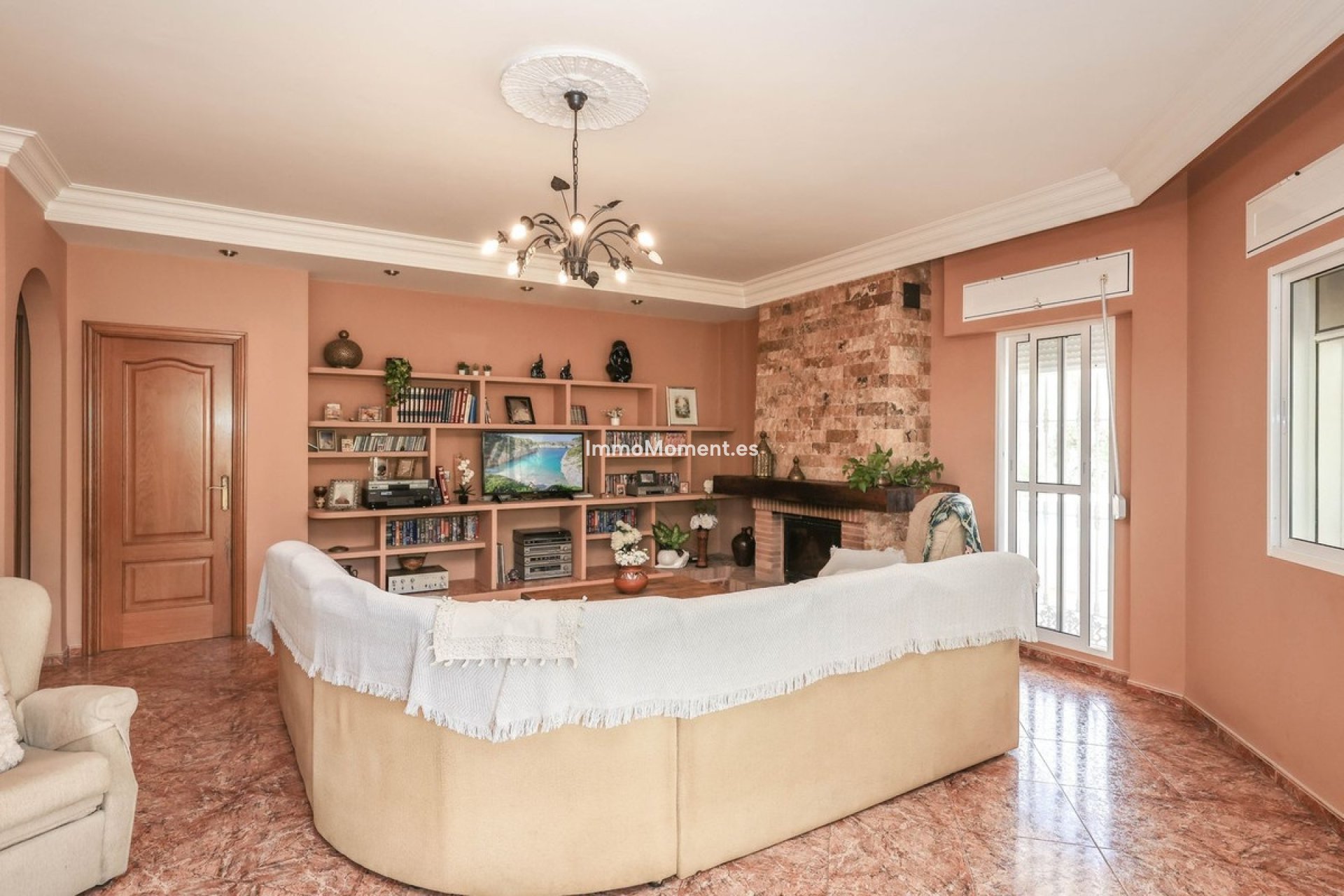 Bestaande woning - Vrijstaande villa - Binnenland  - Monda