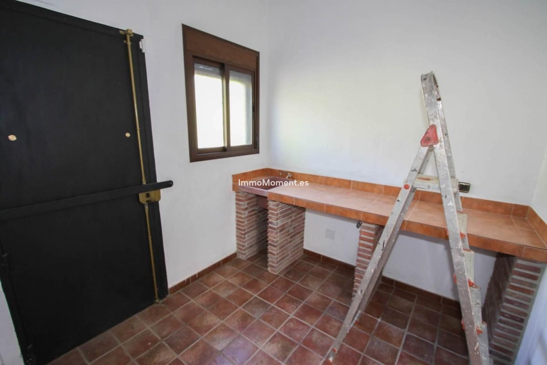 Bestaande woning - Vrijstaande villa - Binnenland  - Pizarra