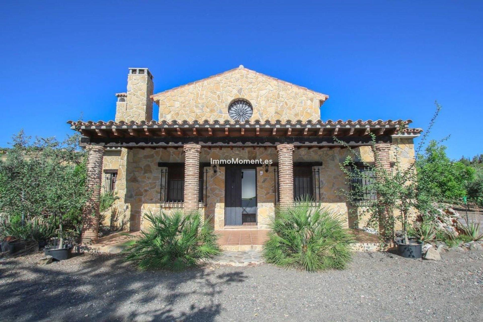 Bestaande woning - Vrijstaande villa - Binnenland  - Pizarra