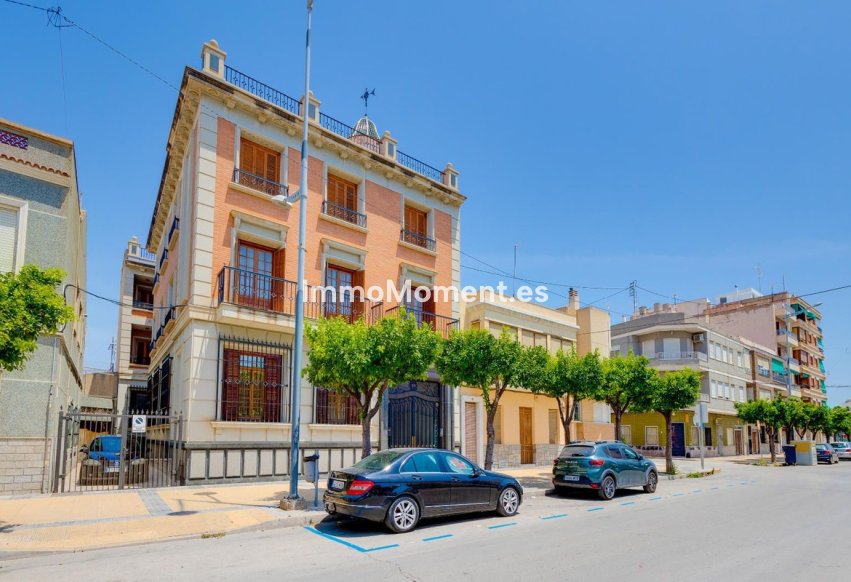 Bestaande woning - Vrijstaande villa - Callosa de Segura - Callosa de Segura Centro