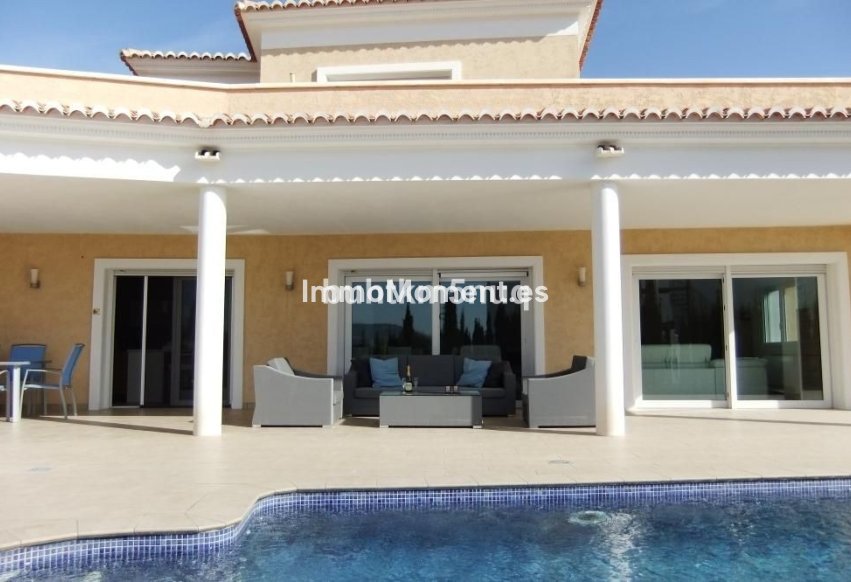 Bestaande woning - Vrijstaande villa - Calpe - Calpe Centro