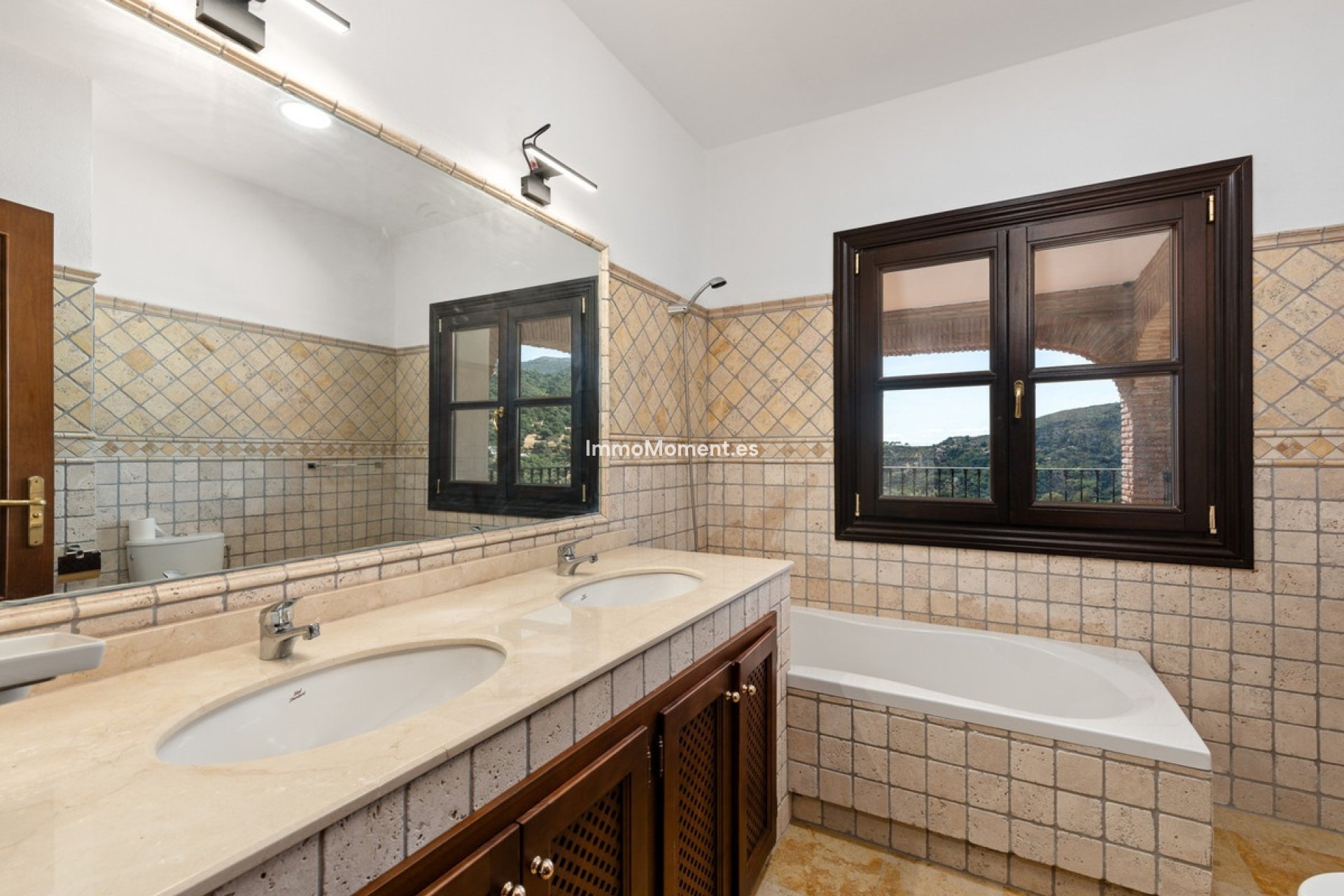 Bestaande woning - Vrijstaande villa - Casares - Casares Centro