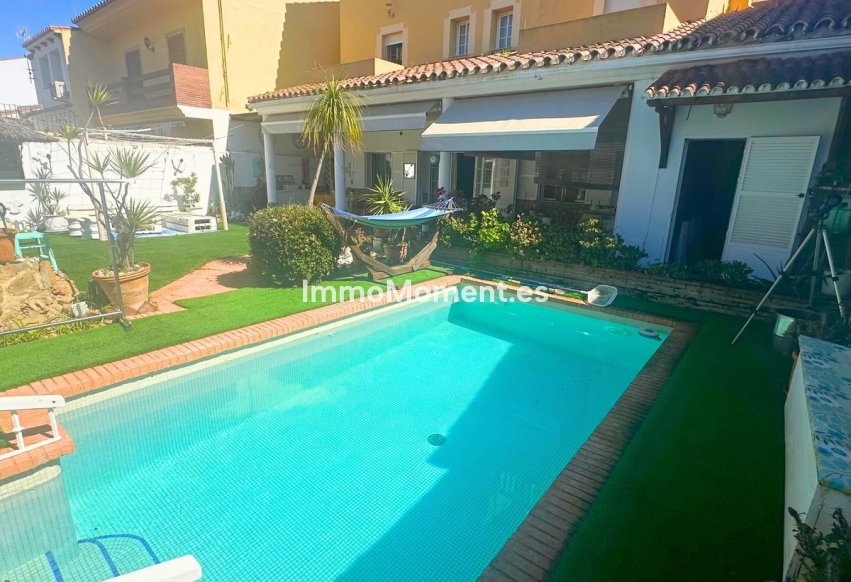 Bestaande woning - Vrijstaande villa - Casares - Casares Centro