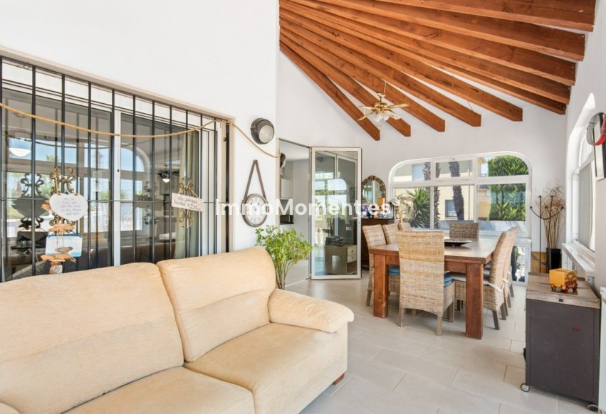 Bestaande woning - Vrijstaande villa - Catral - Catral Centro