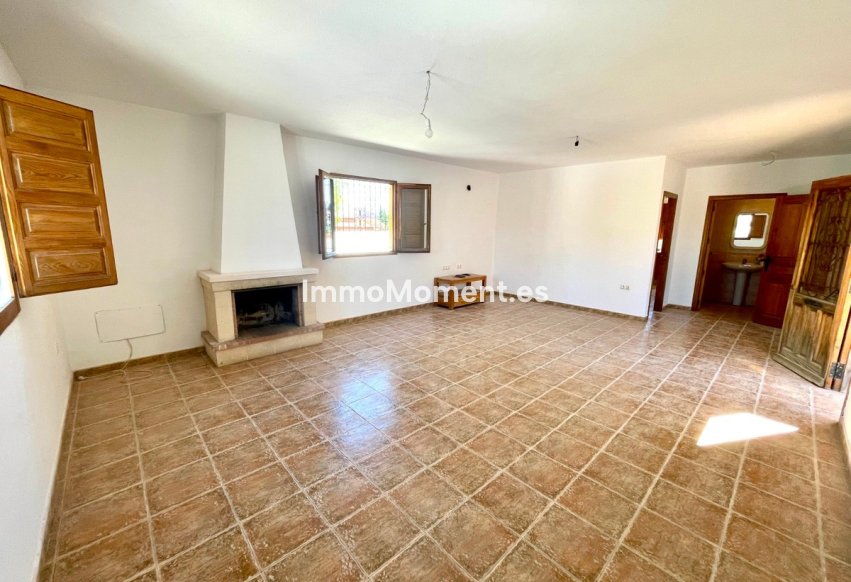 Bestaande woning - Vrijstaande villa - Catral - Catral Centro