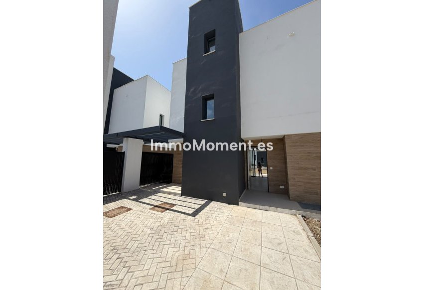 Bestaande woning - Vrijstaande villa - Estepona  - Atalaya