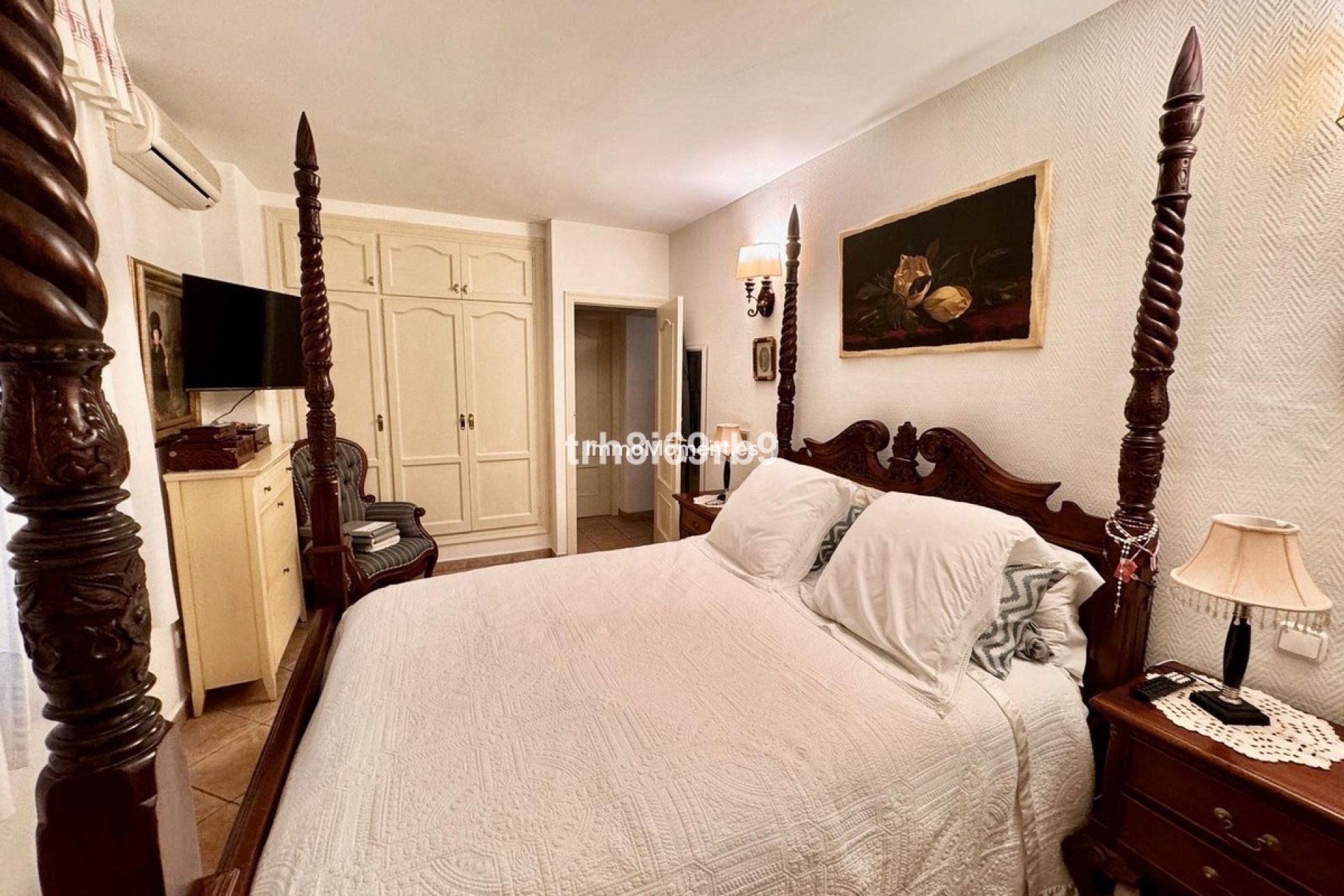 Bestaande woning - Vrijstaande villa - Estepona  - Atalaya