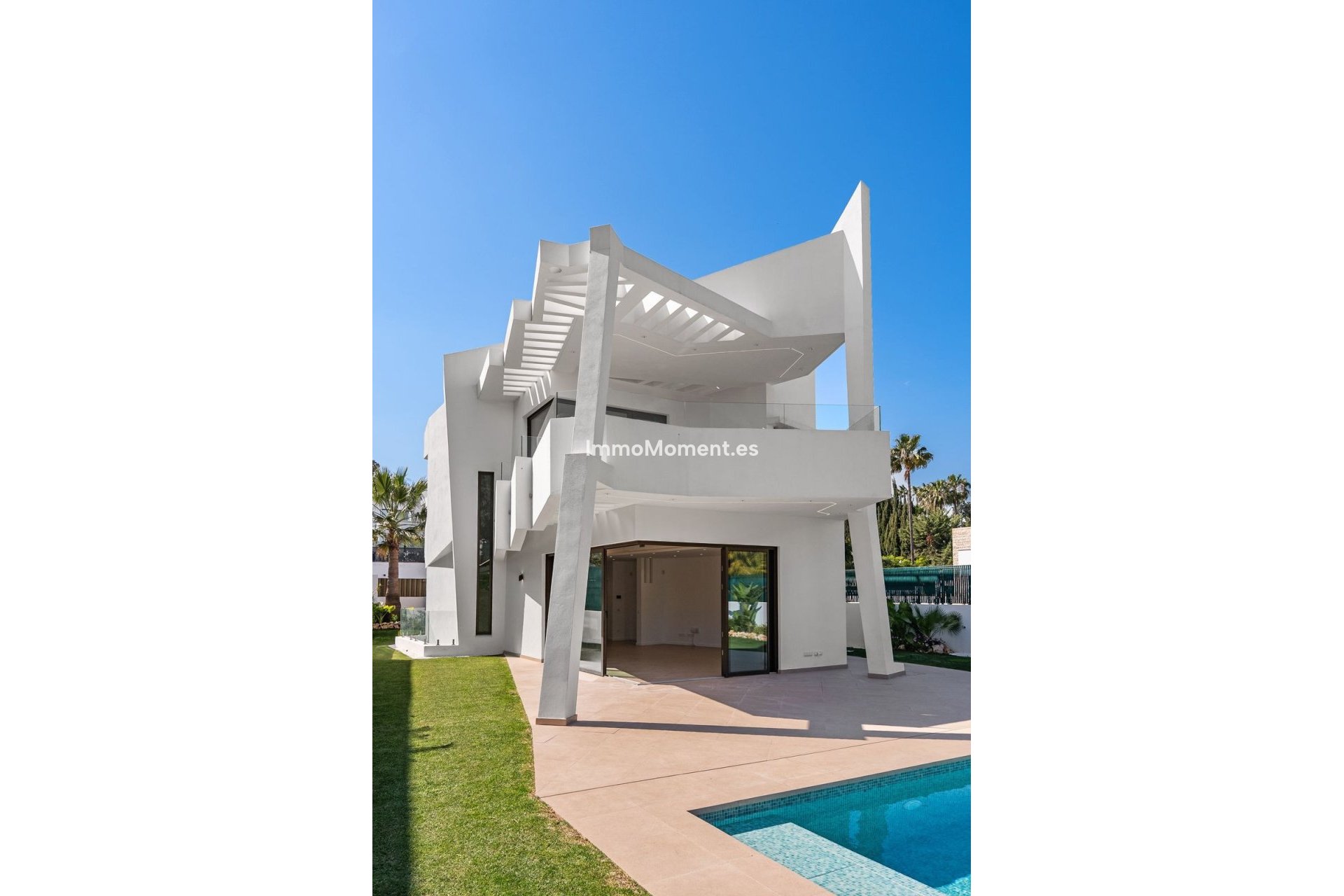 Bestaande woning - Vrijstaande villa - Estepona  - Atalaya