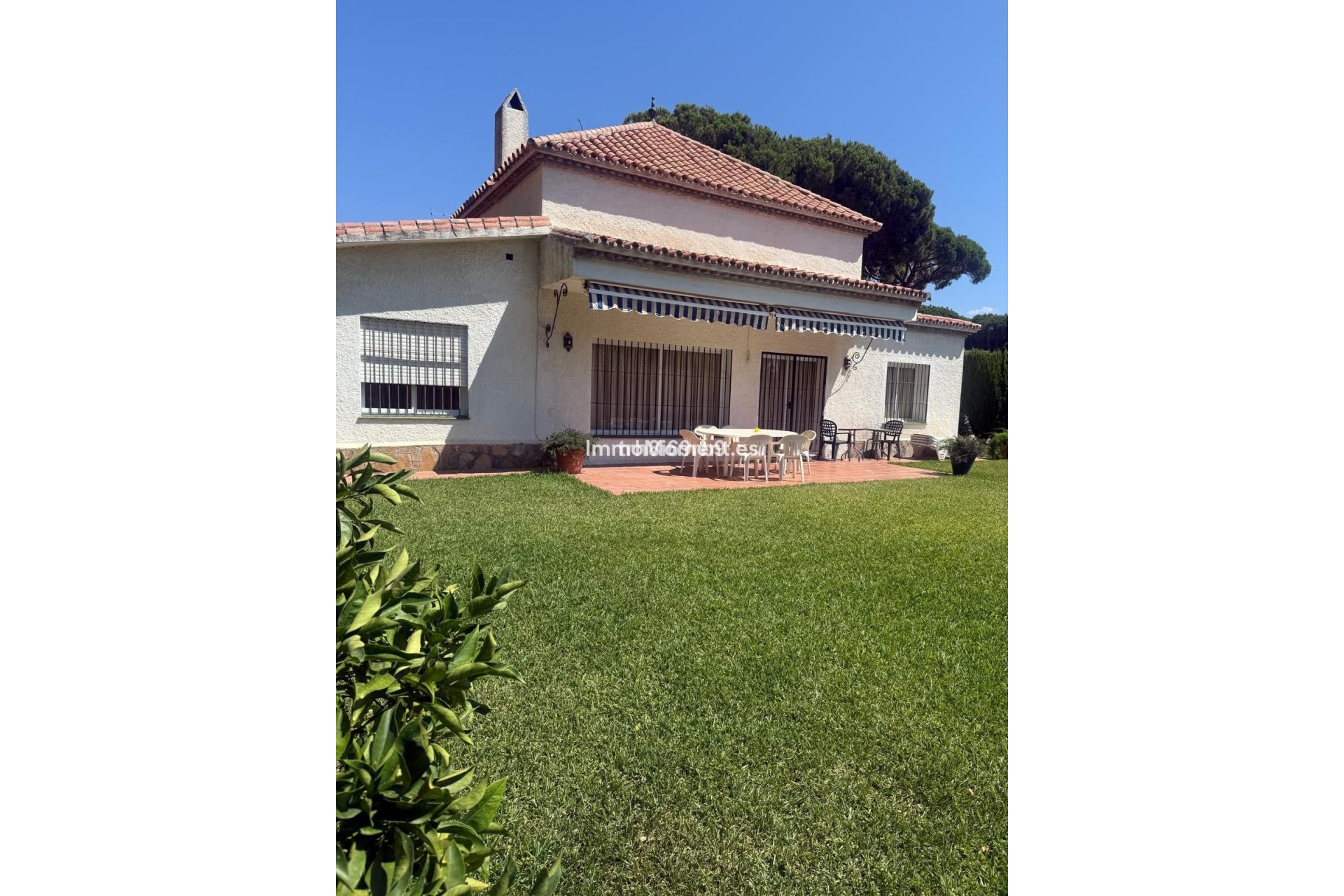 Bestaande woning - Vrijstaande villa - Estepona  - Benamara