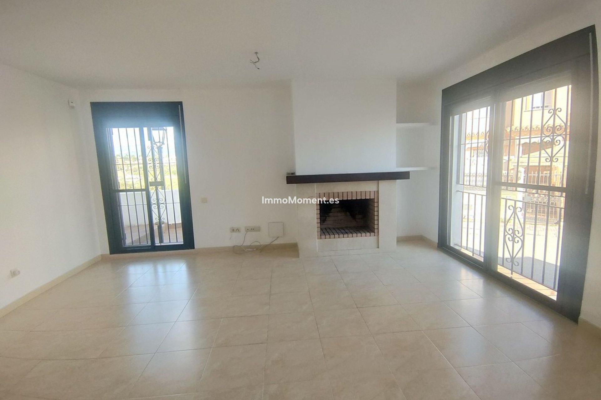 Bestaande woning - Vrijstaande villa - Estepona  - Cancelada