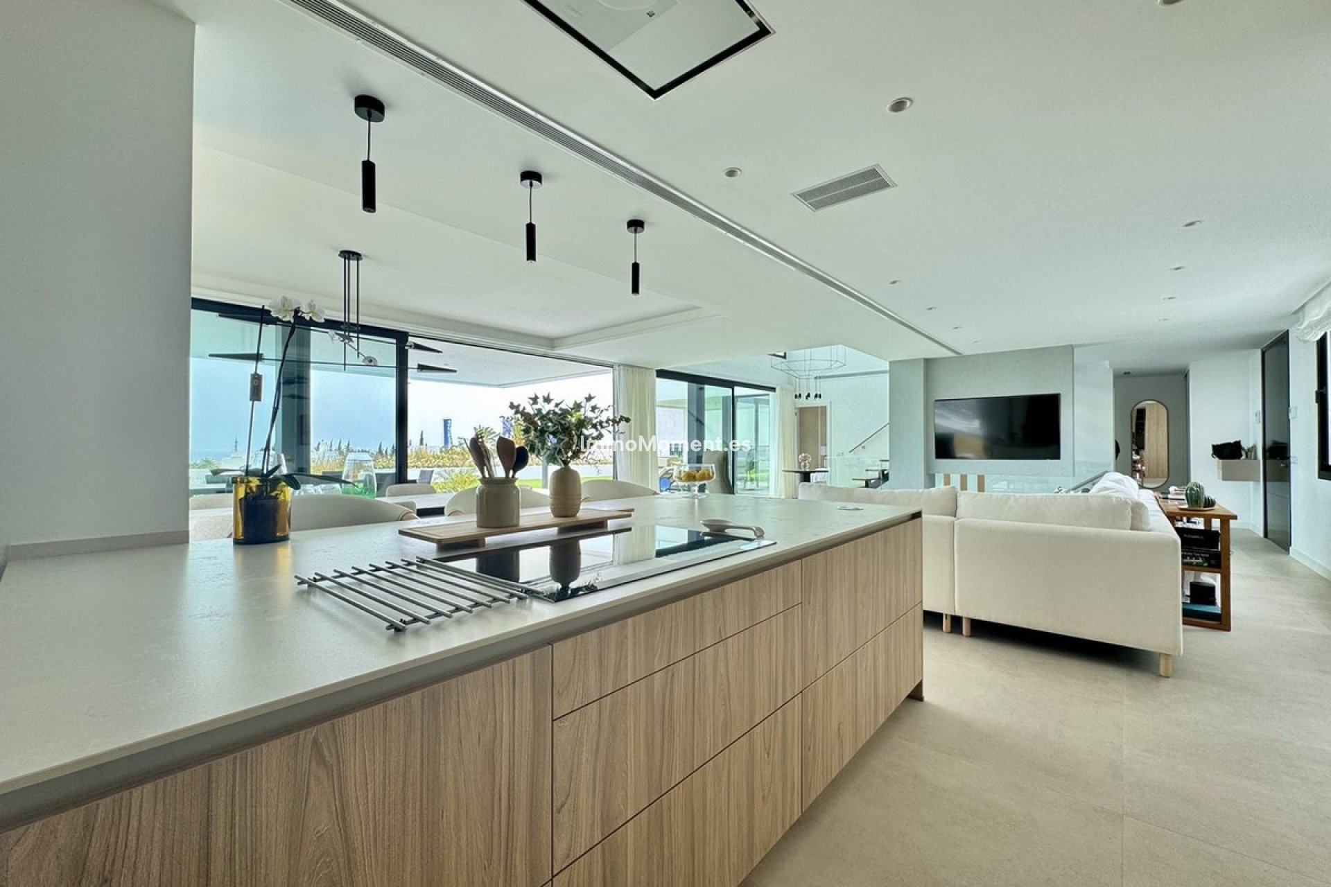 Bestaande woning - Vrijstaande villa - Estepona  - Cancelada