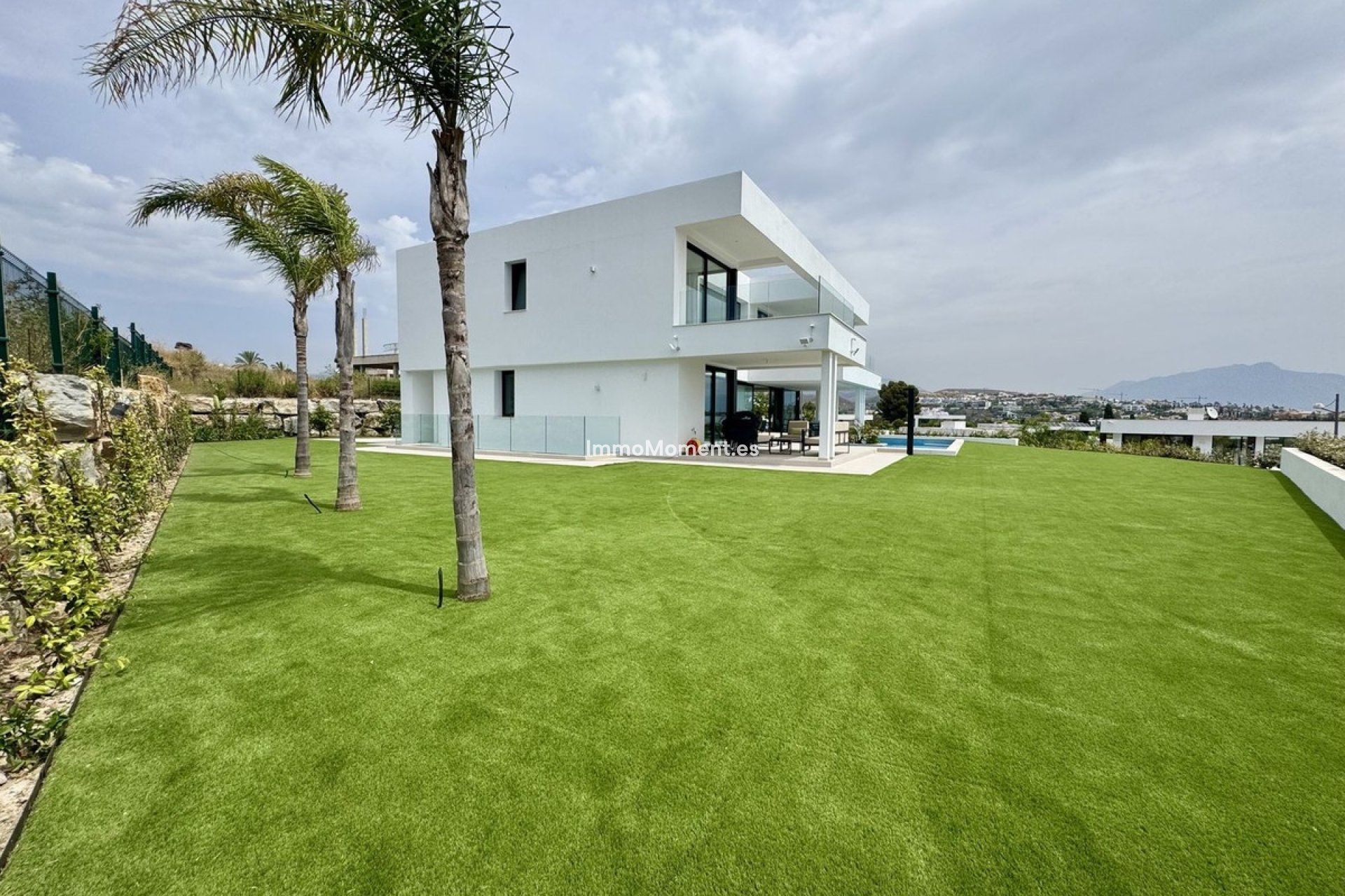 Bestaande woning - Vrijstaande villa - Estepona  - Cancelada