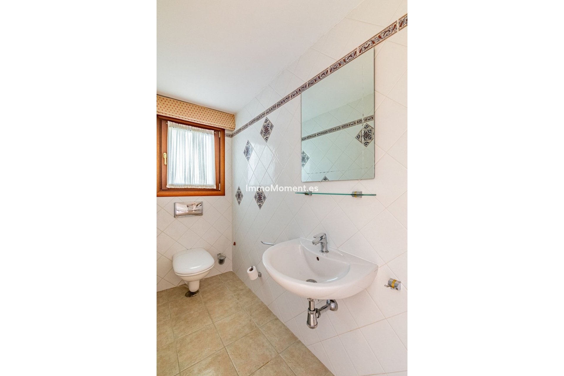 Bestaande woning - Vrijstaande villa - Estepona  - Cancelada