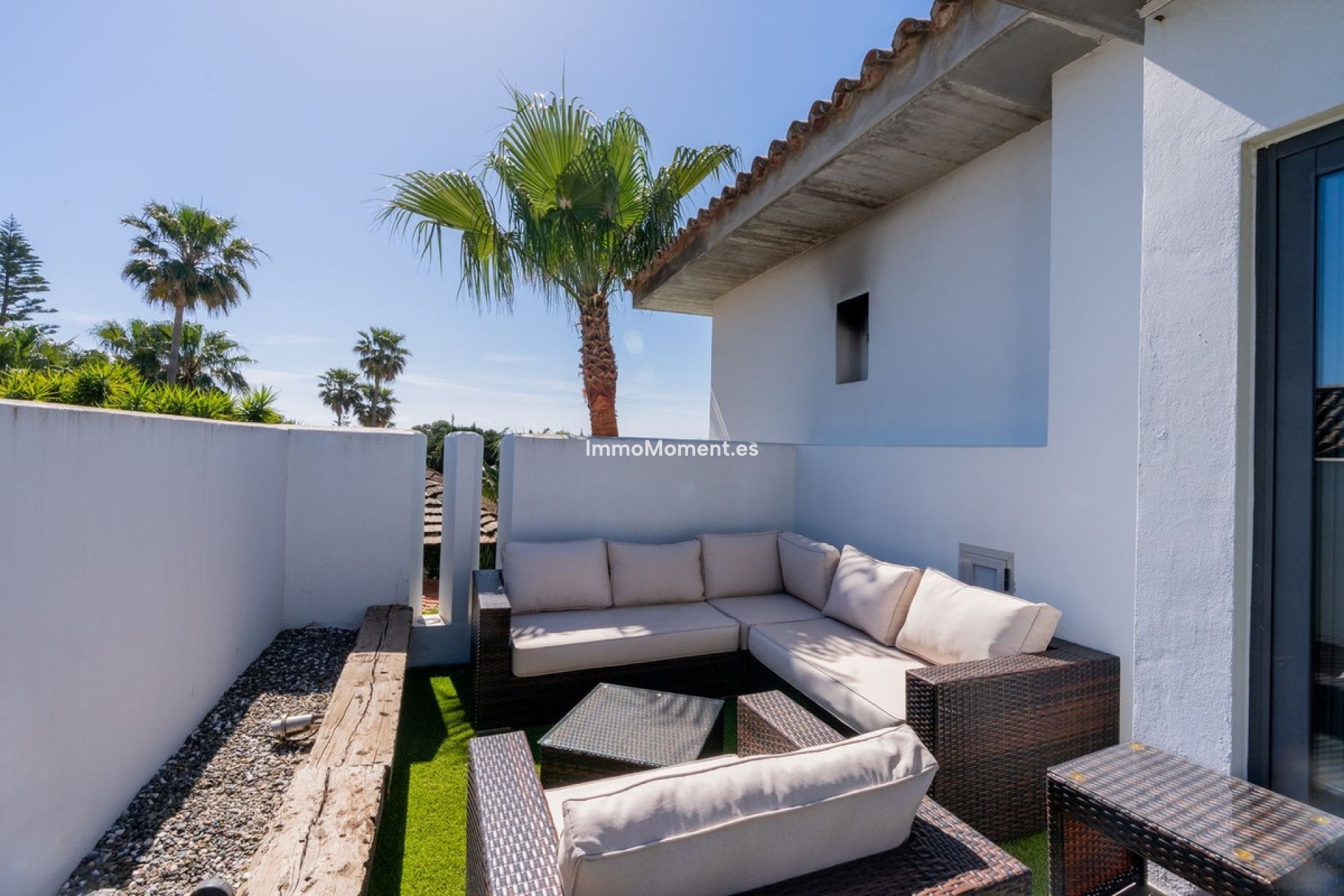 Bestaande woning - Vrijstaande villa - Estepona  - Costalita