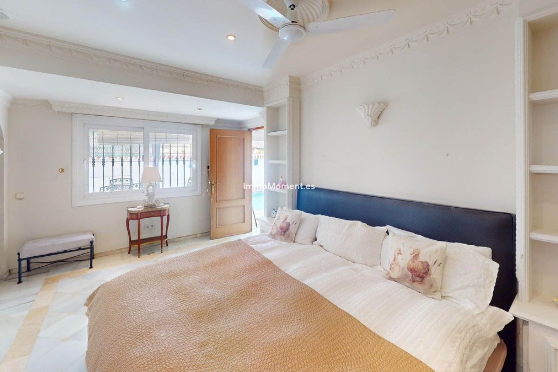 Bestaande woning - Vrijstaande villa - Estepona  - Costalita