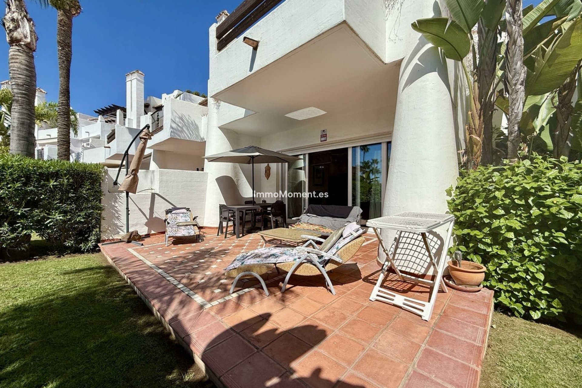 Bestaande woning - Vrijstaande villa - Estepona  - Costalita