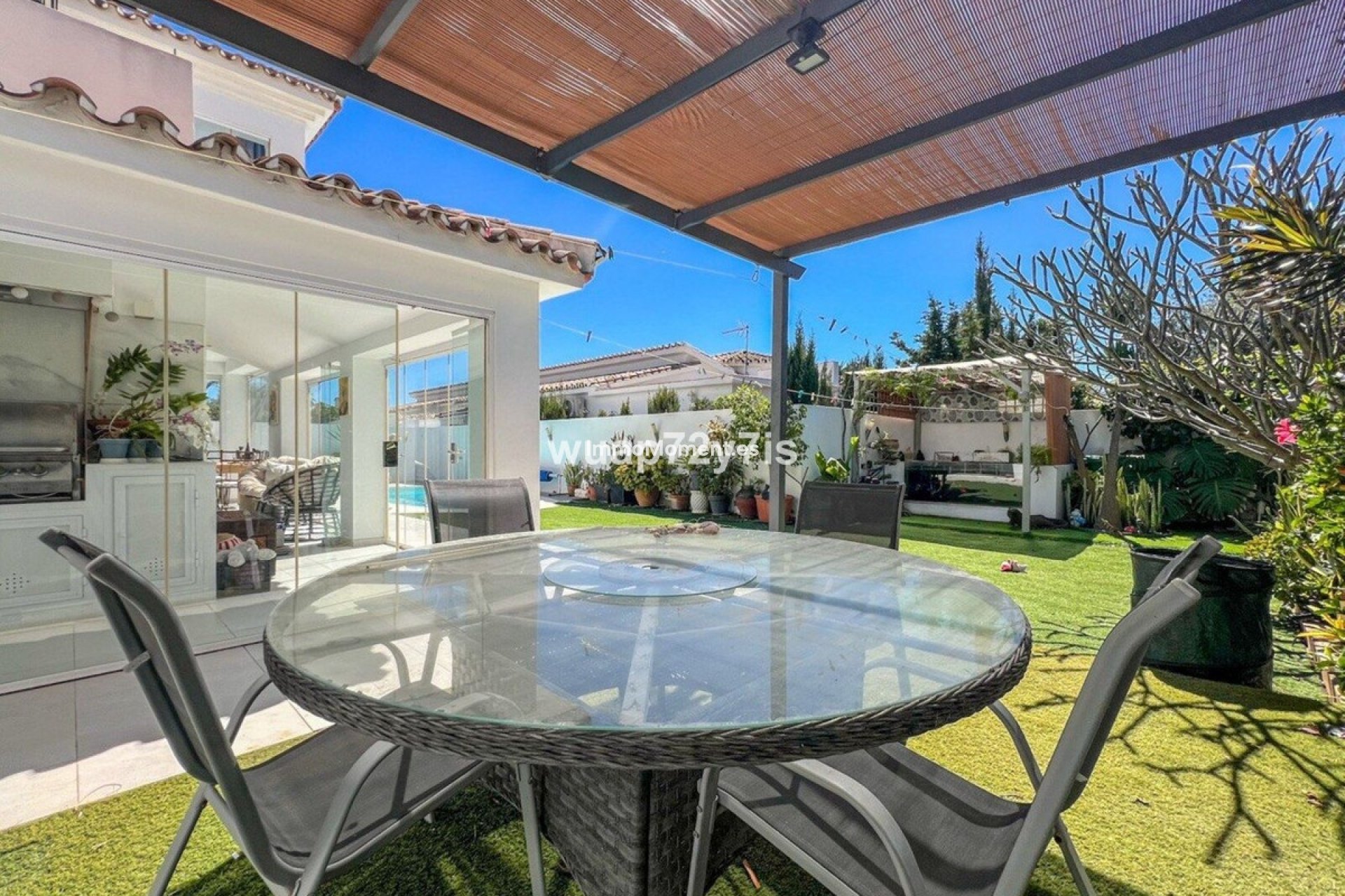 Bestaande woning - Vrijstaande villa - Estepona  - Costalita