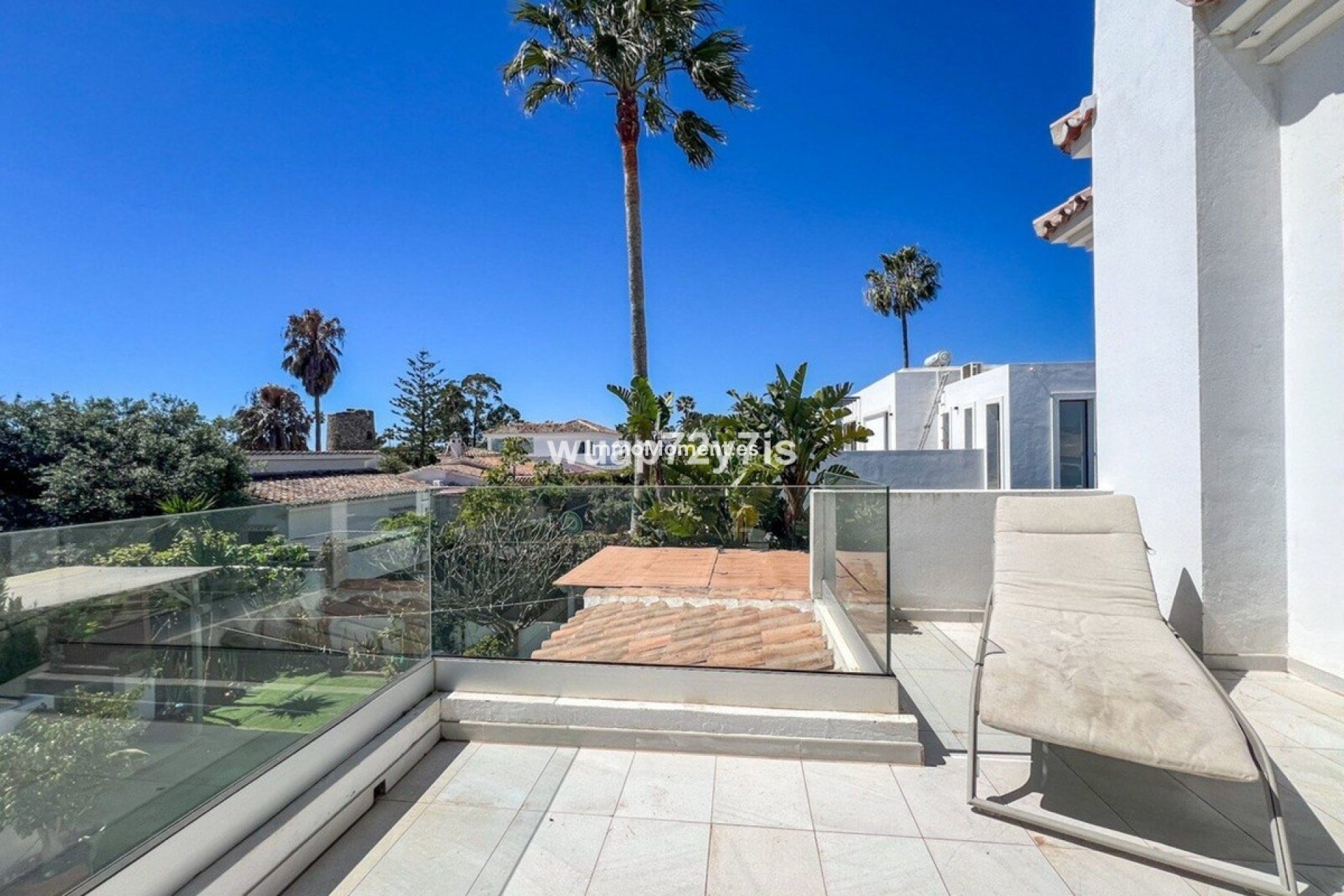 Bestaande woning - Vrijstaande villa - Estepona  - Costalita