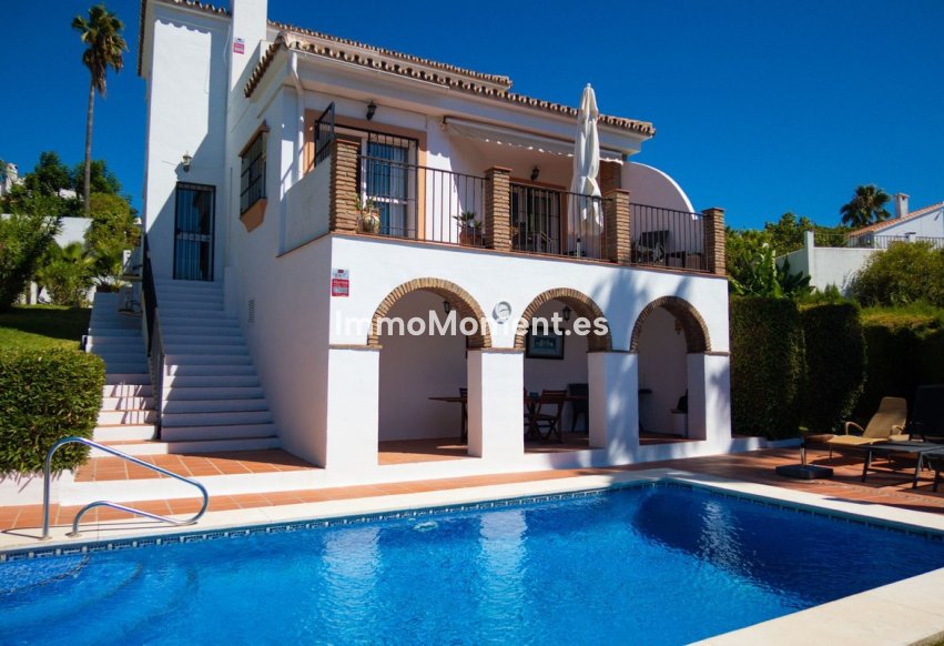 Bestaande woning - Vrijstaande villa - Estepona  - El Padron