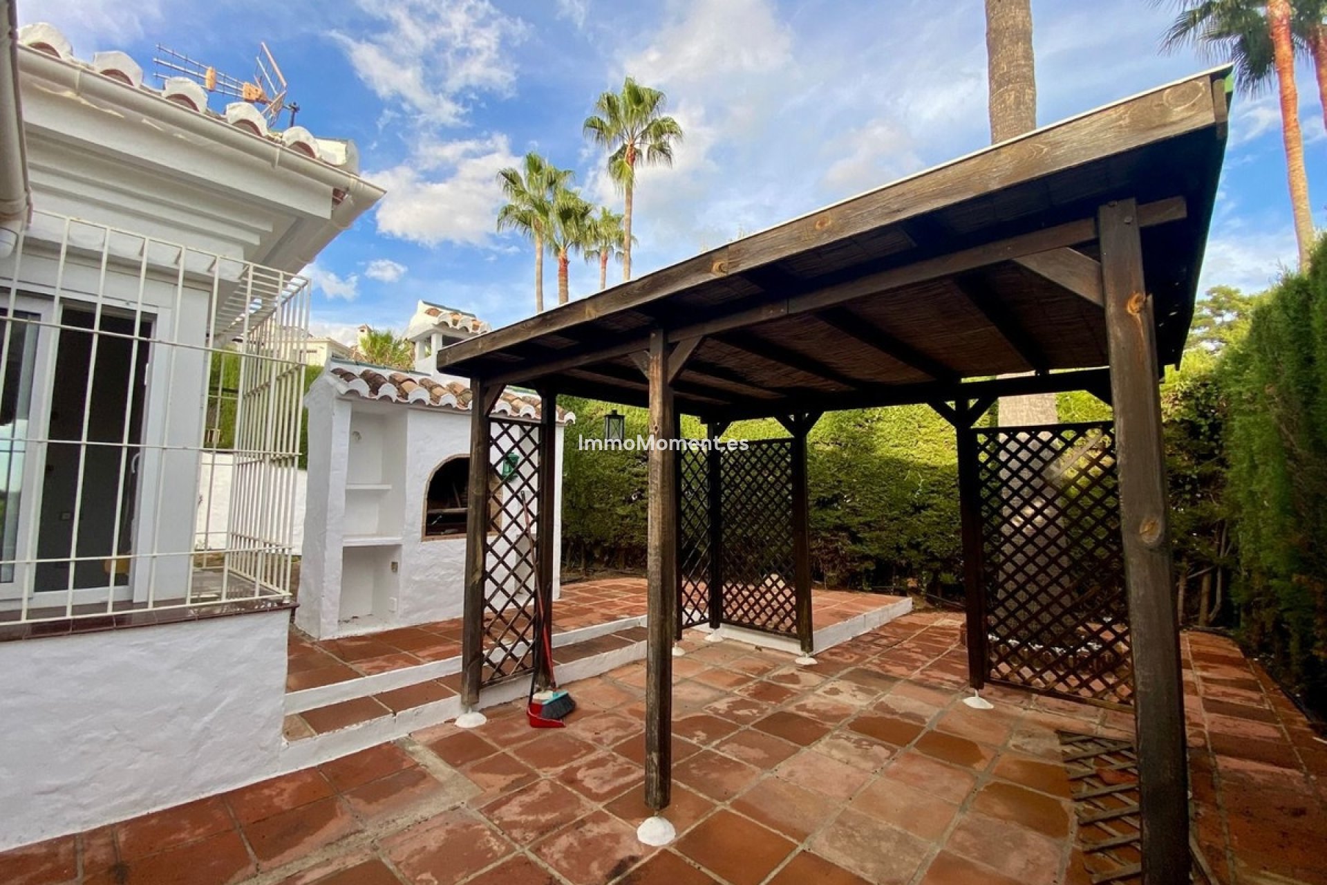 Bestaande woning - Vrijstaande villa - Estepona  - El Padron