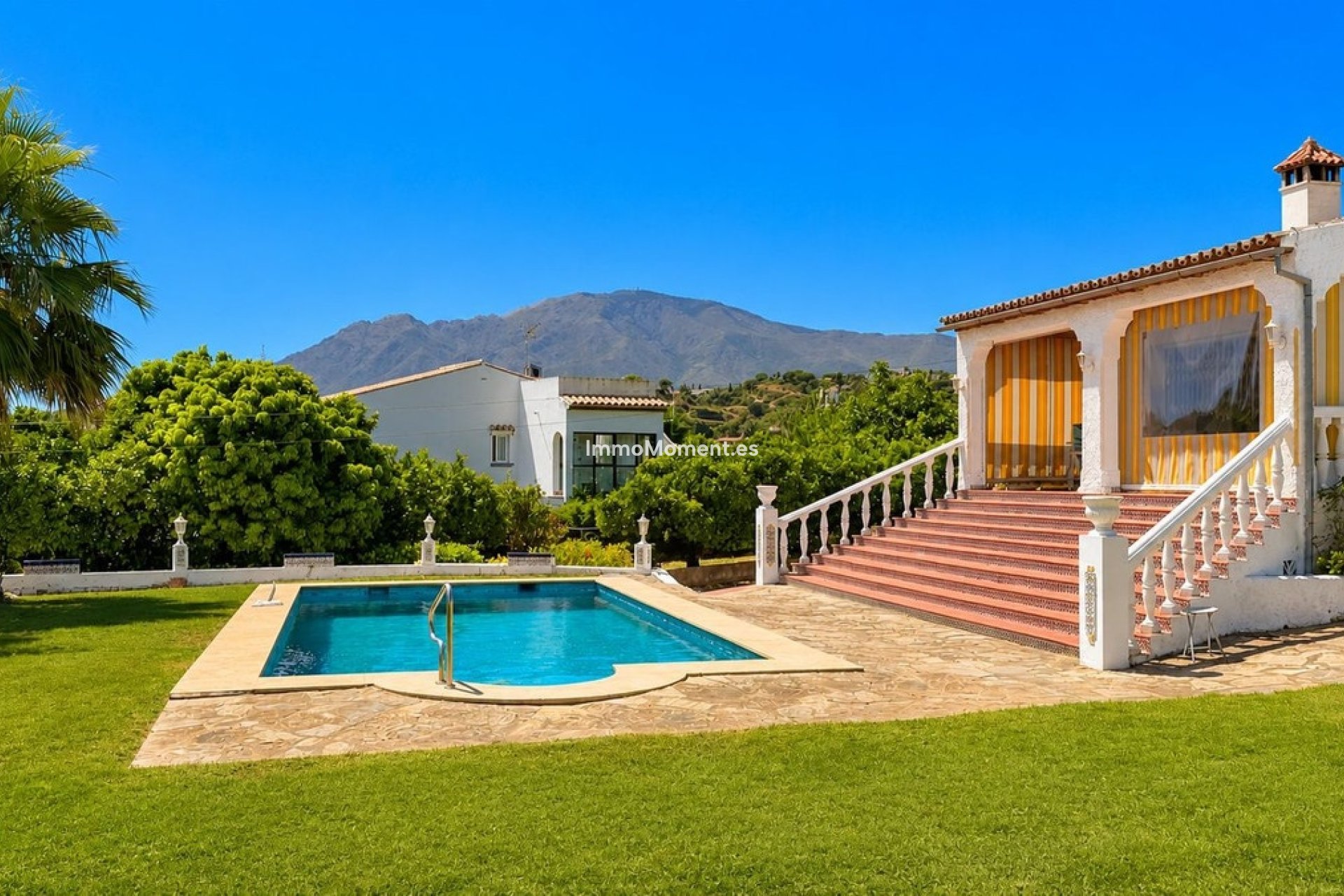 Bestaande woning - Vrijstaande villa - Estepona  - Estepona Centro