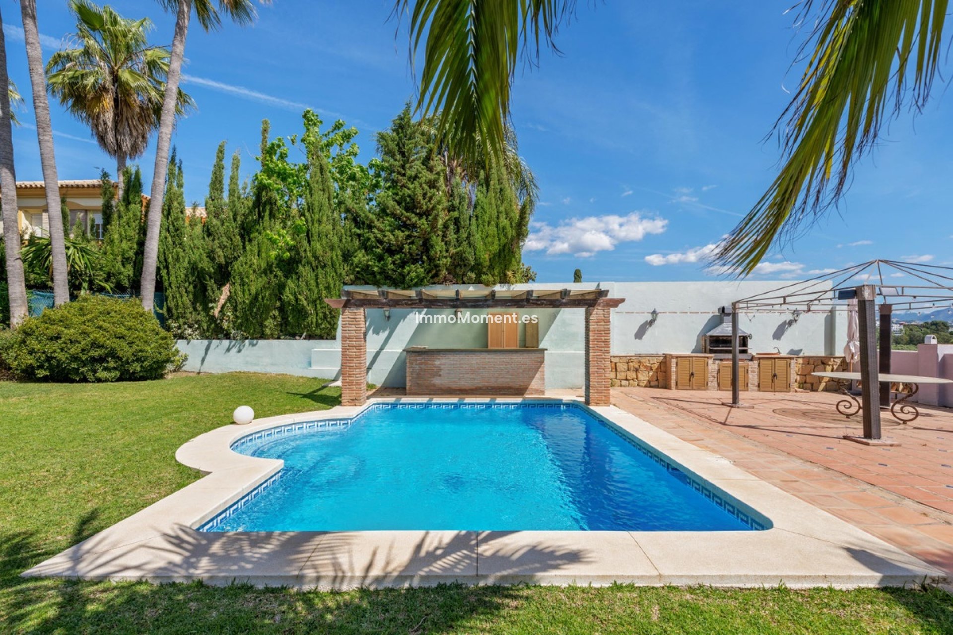 Bestaande woning - Vrijstaande villa - Estepona  - Estepona Centro