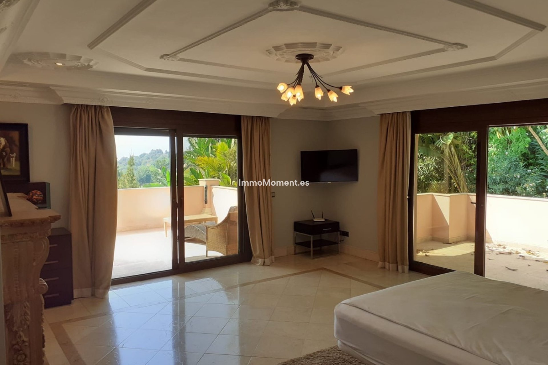 Bestaande woning - Vrijstaande villa - Estepona  - Estepona Centro