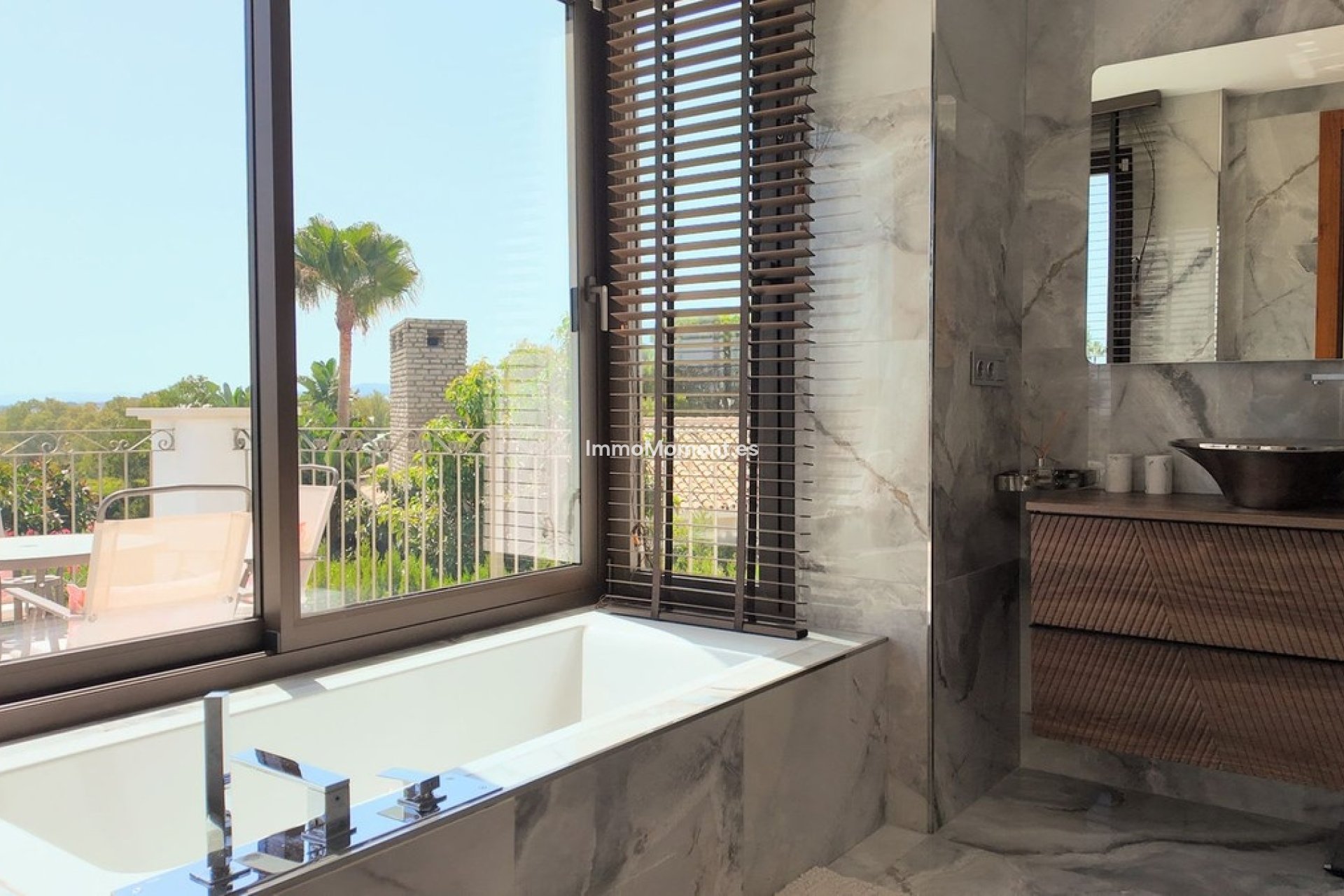 Bestaande woning - Vrijstaande villa - Estepona  - Estepona Centro