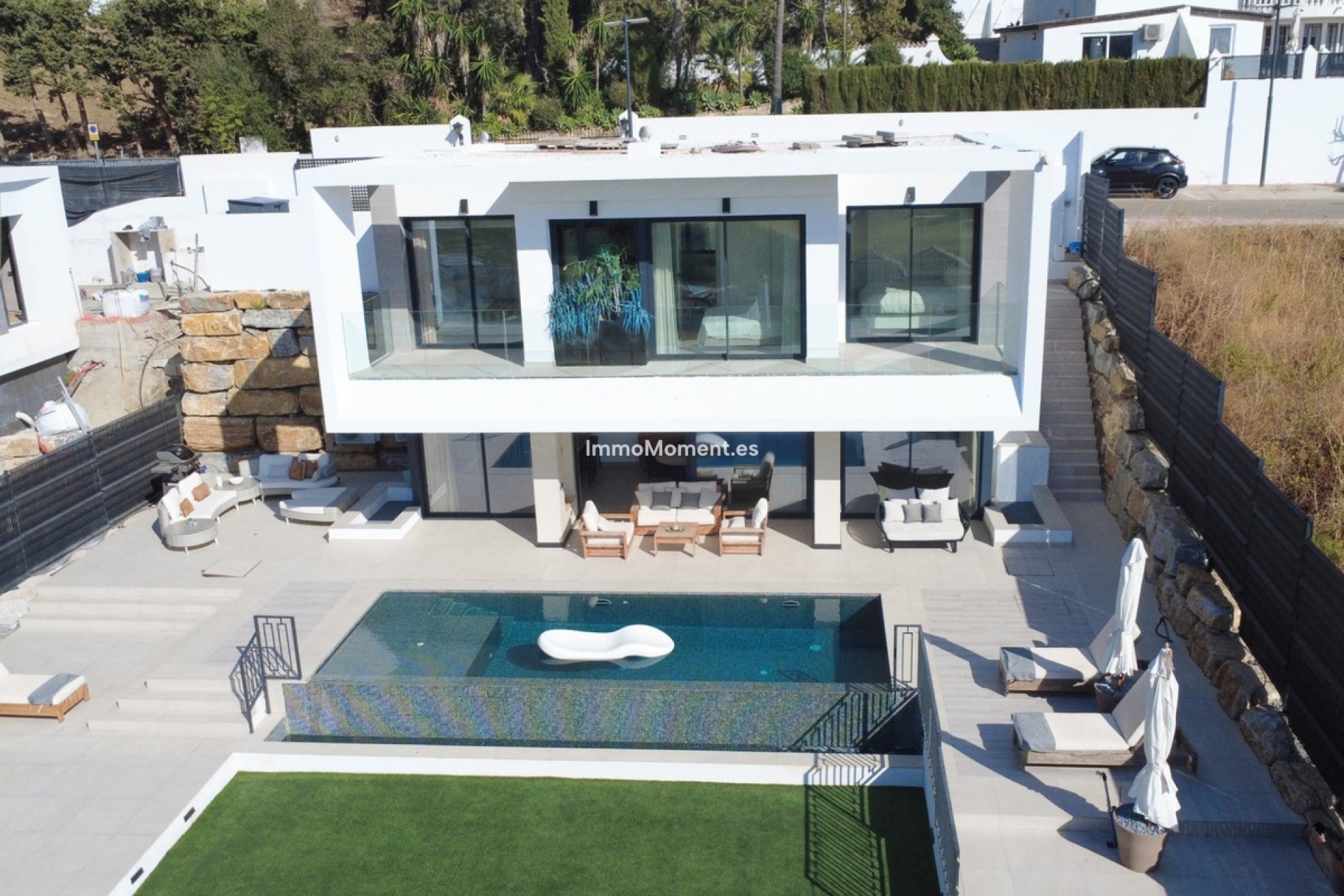 Bestaande woning - Vrijstaande villa - Estepona  - Estepona Centro