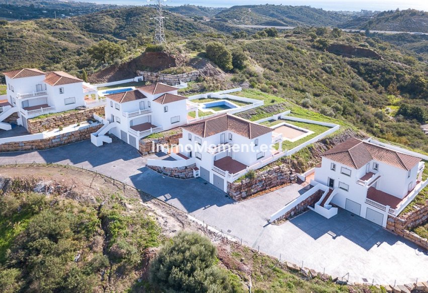 Bestaande woning - Vrijstaande villa - Estepona  - Estepona Centro