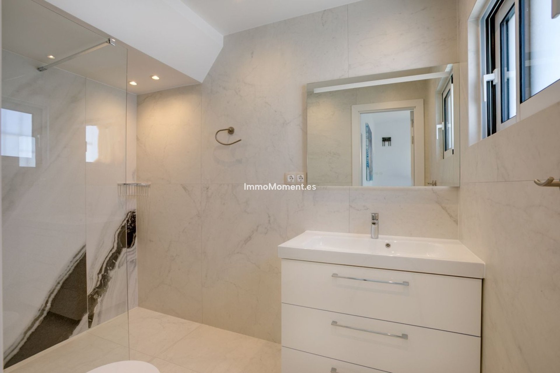 Bestaande woning - Vrijstaande villa - Estepona  - Estepona Centro